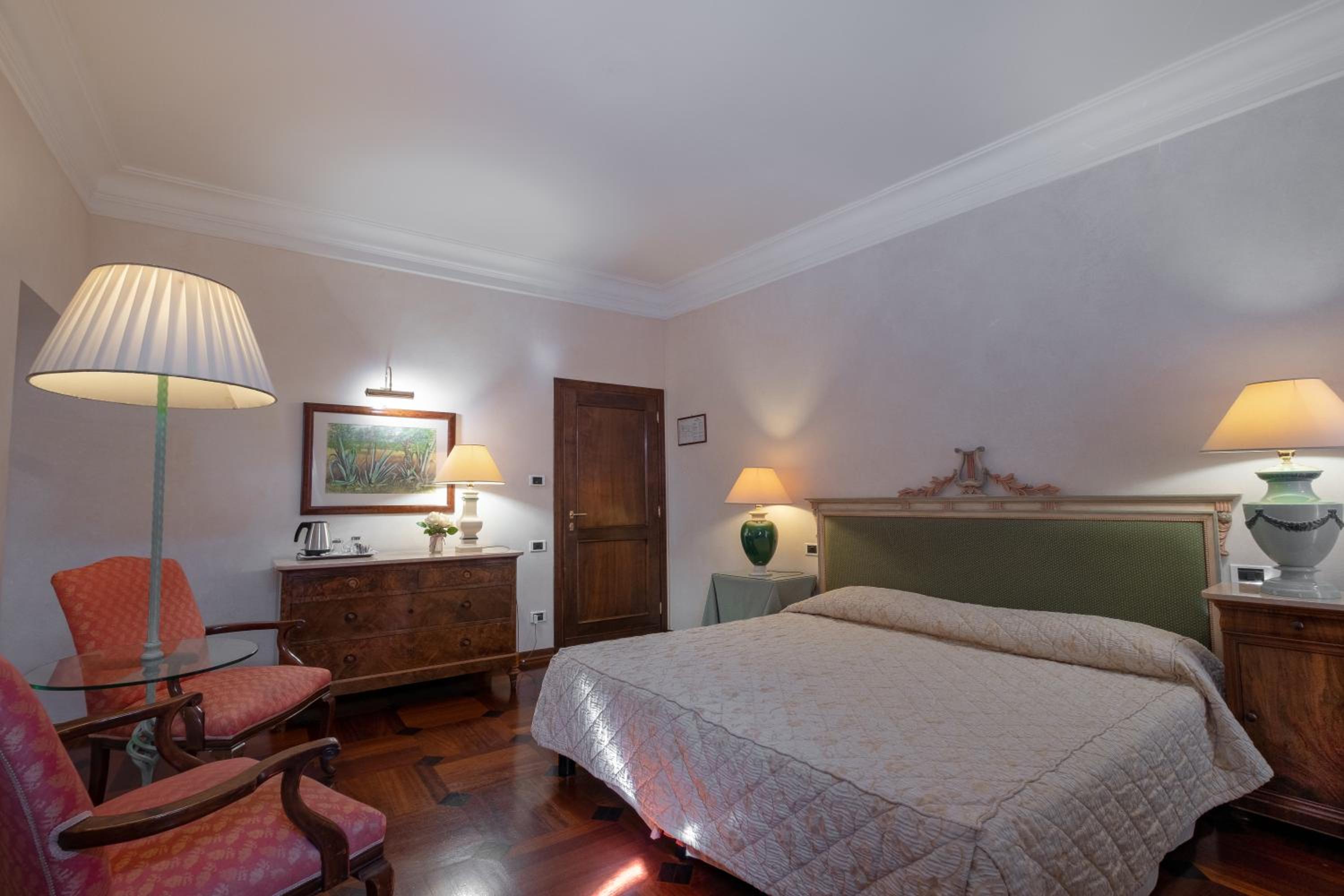 Superior Junior Suite