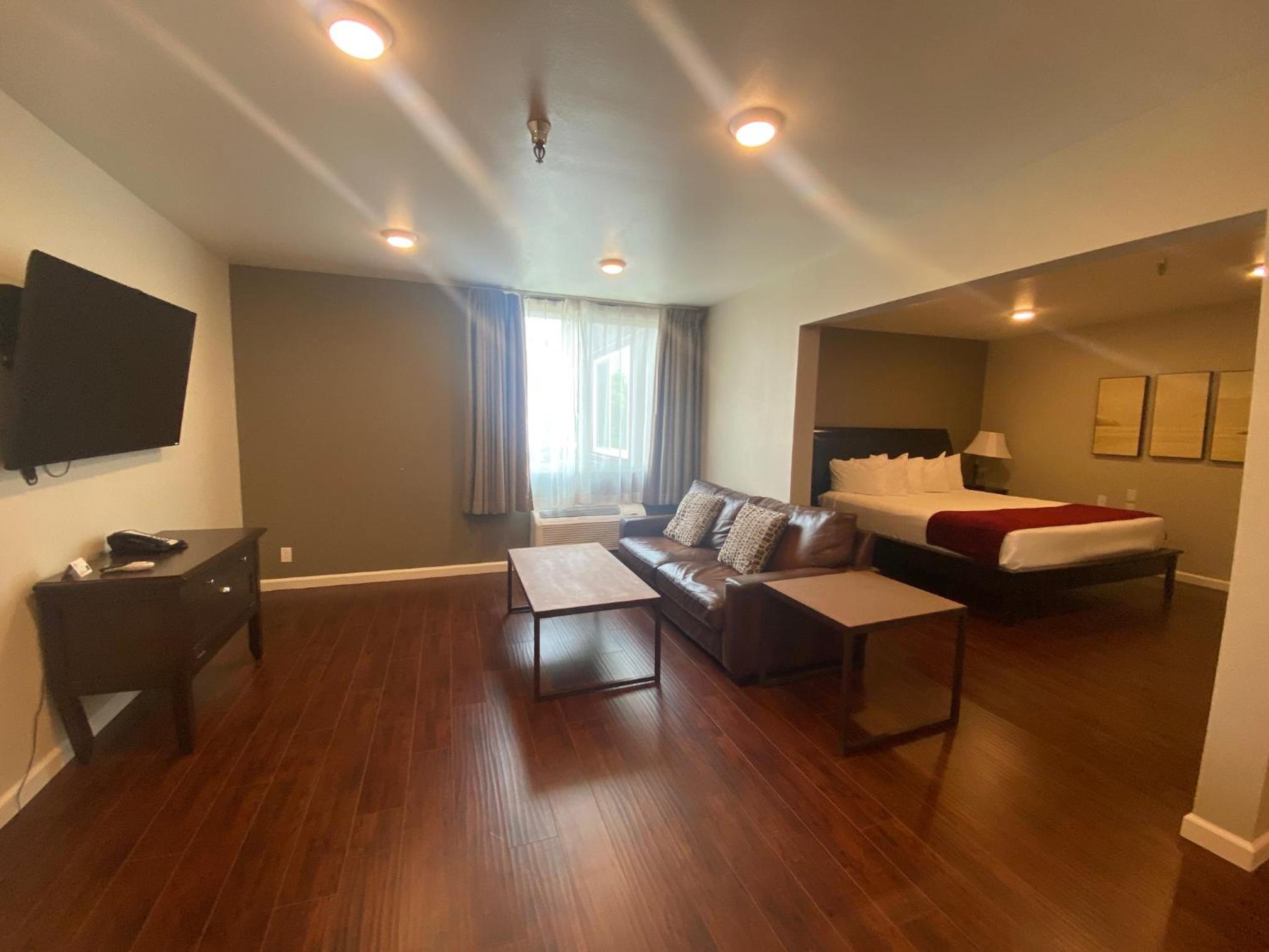Executive Suite photo 3