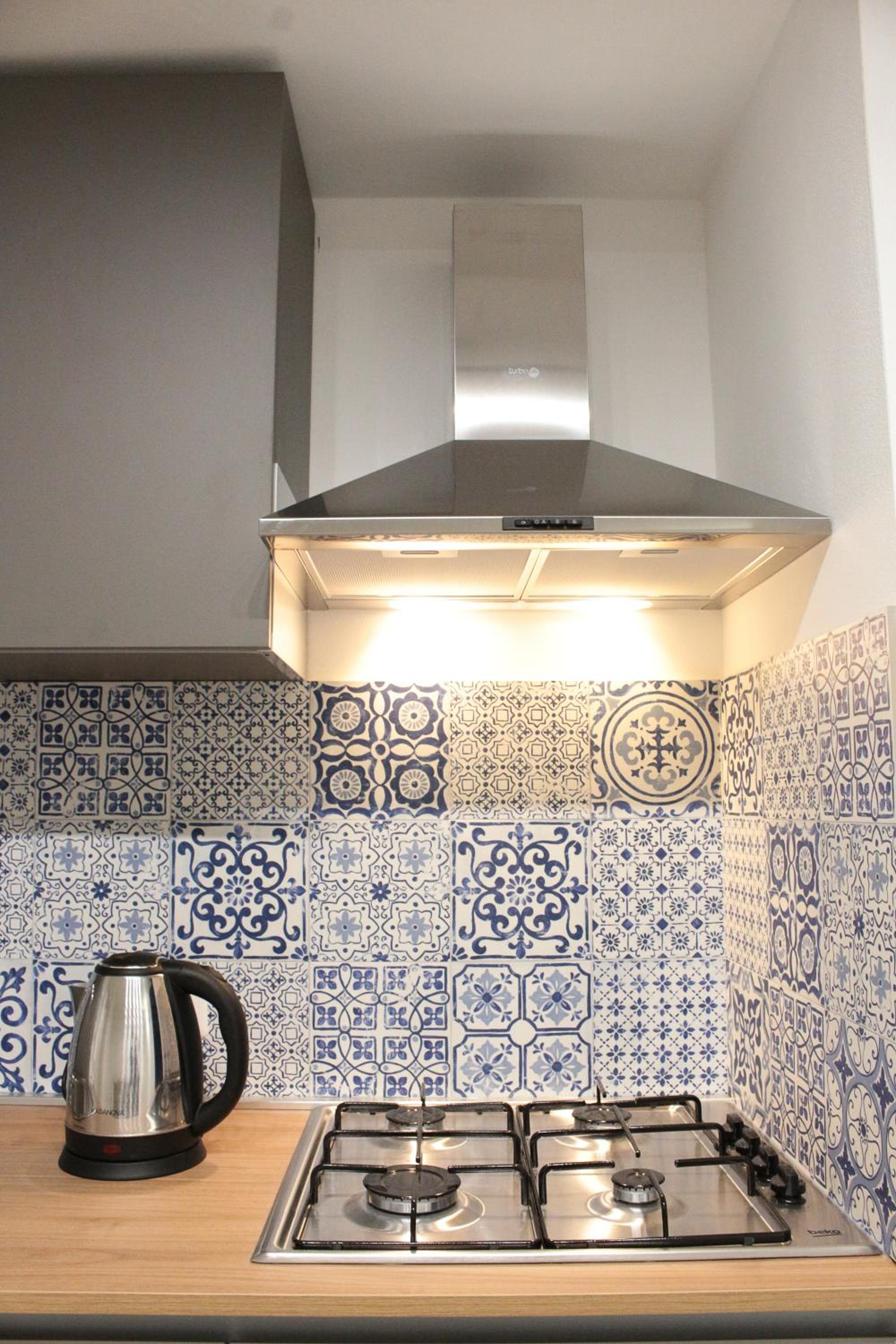Apartment with Sea View - Photo 12