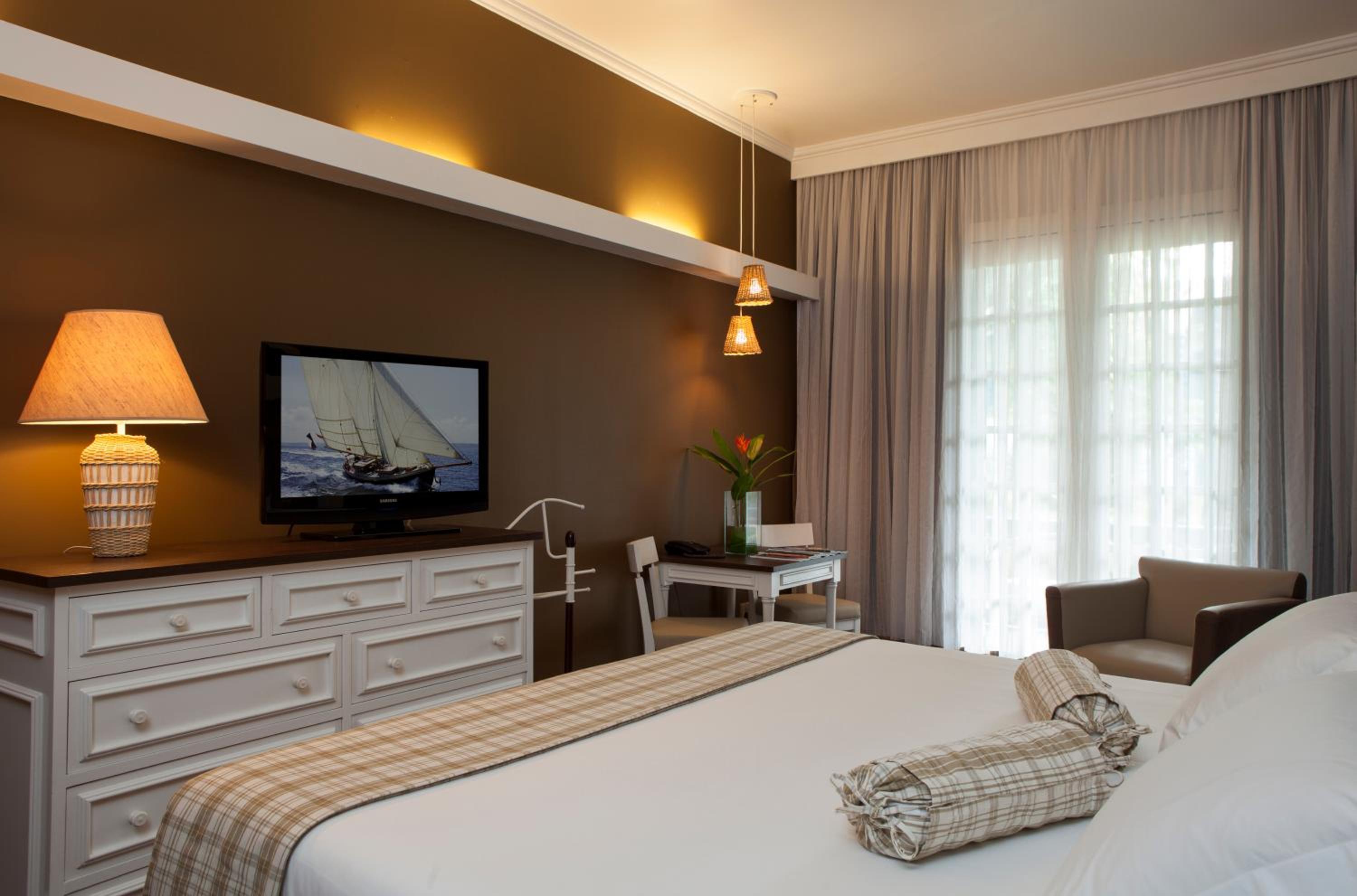 Luxury Room - Photo 2