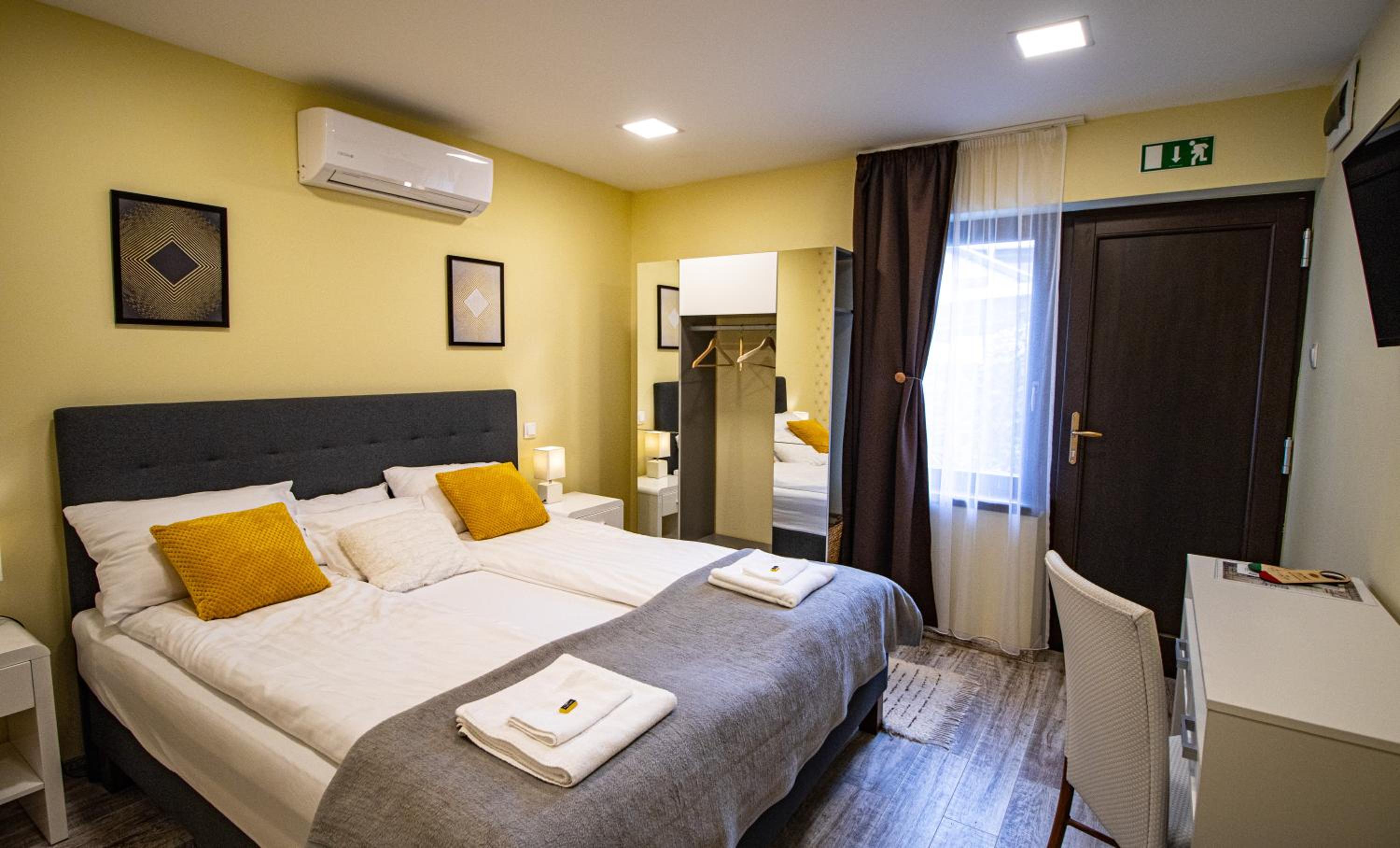 Double Room with Private Bathroom