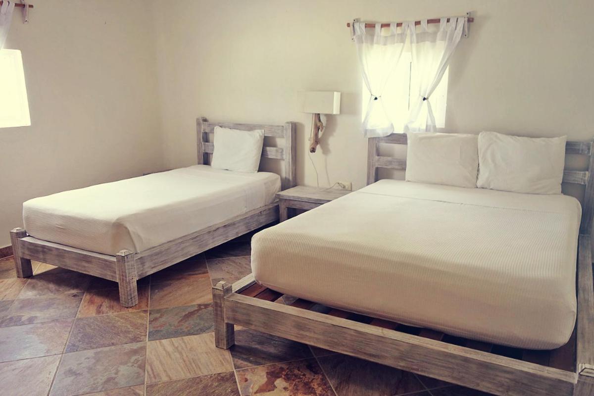 Family Suite with Sea View photo 2