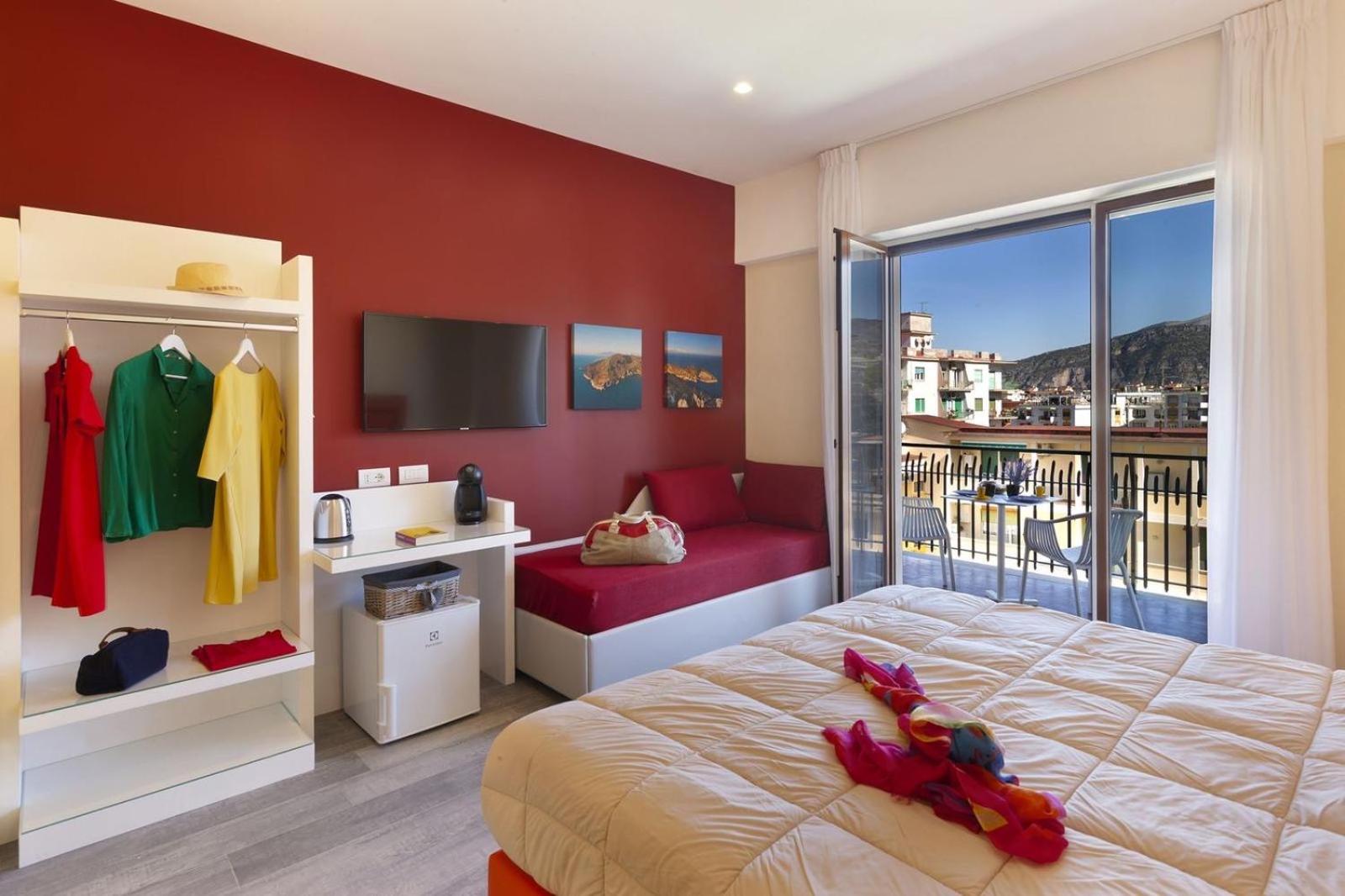 Deluxe Double Room with Balcony