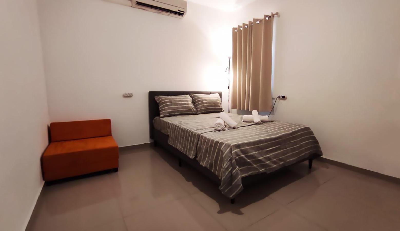 Triple Room with Private External Bathroom - Photo 2