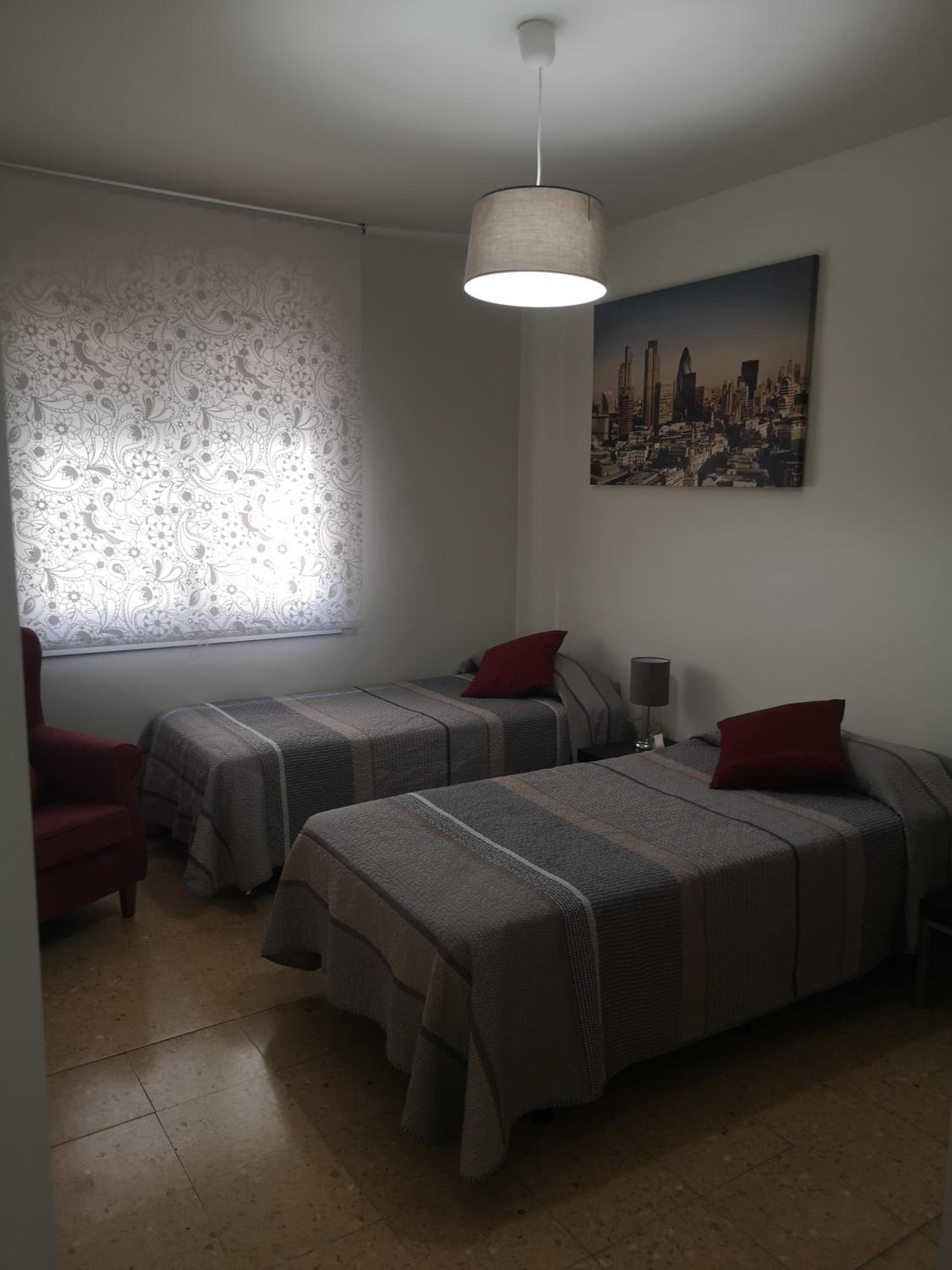 Apartment photo 2