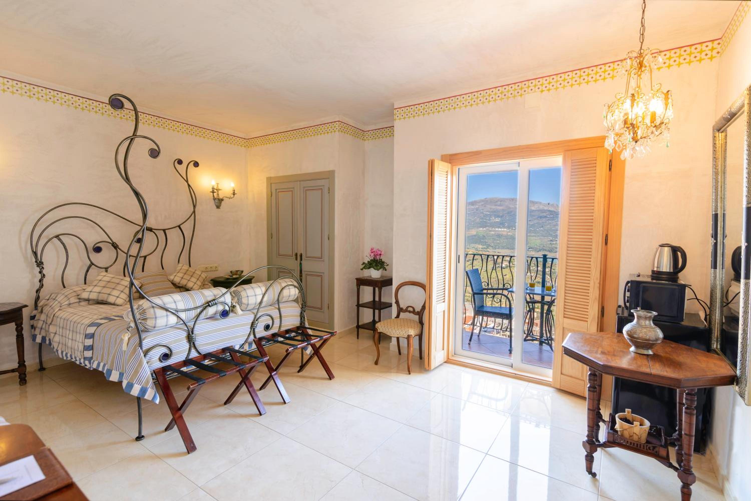 Habitación Doble con Vista al Lago