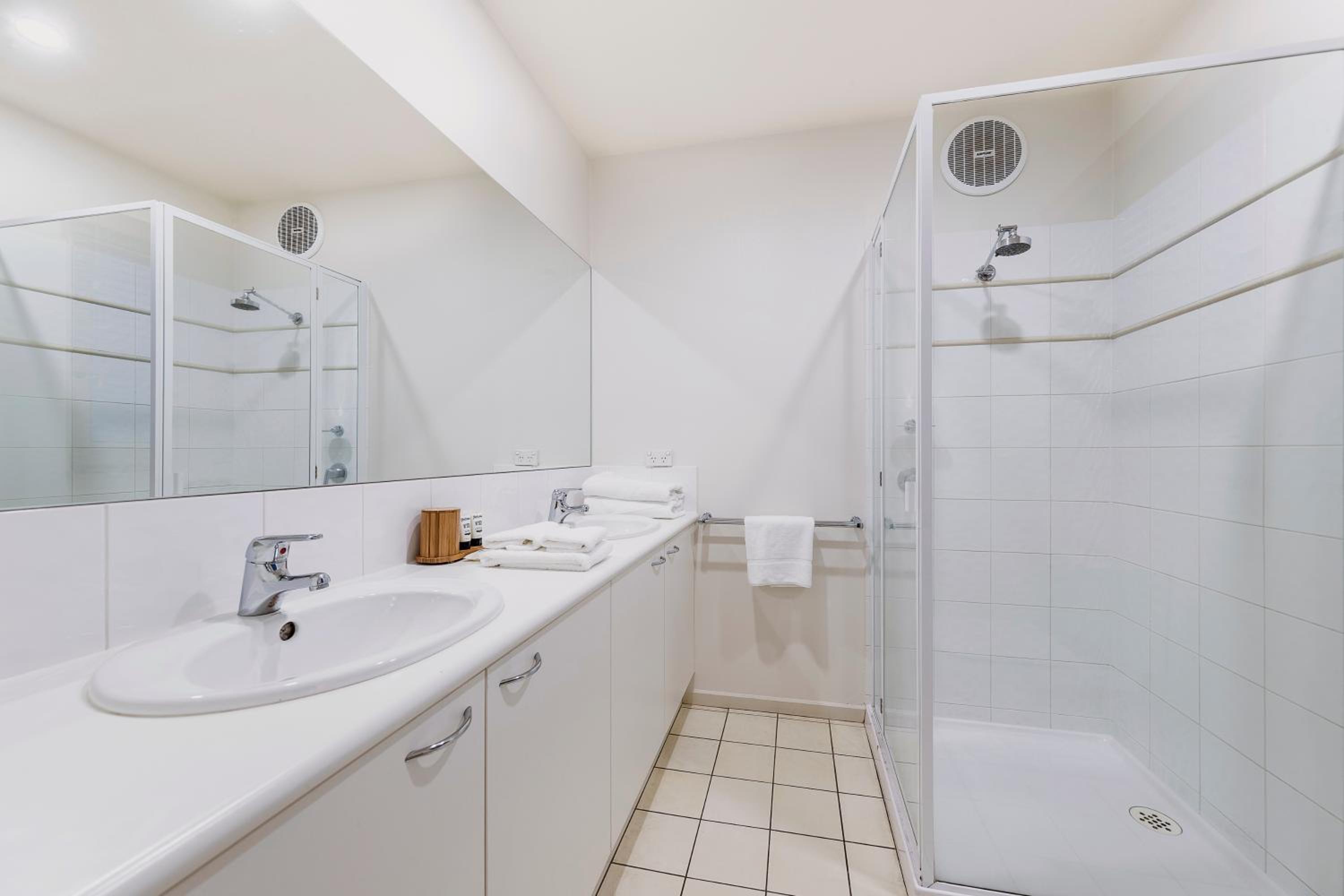 Three Bedroom Golf Villa photo 2