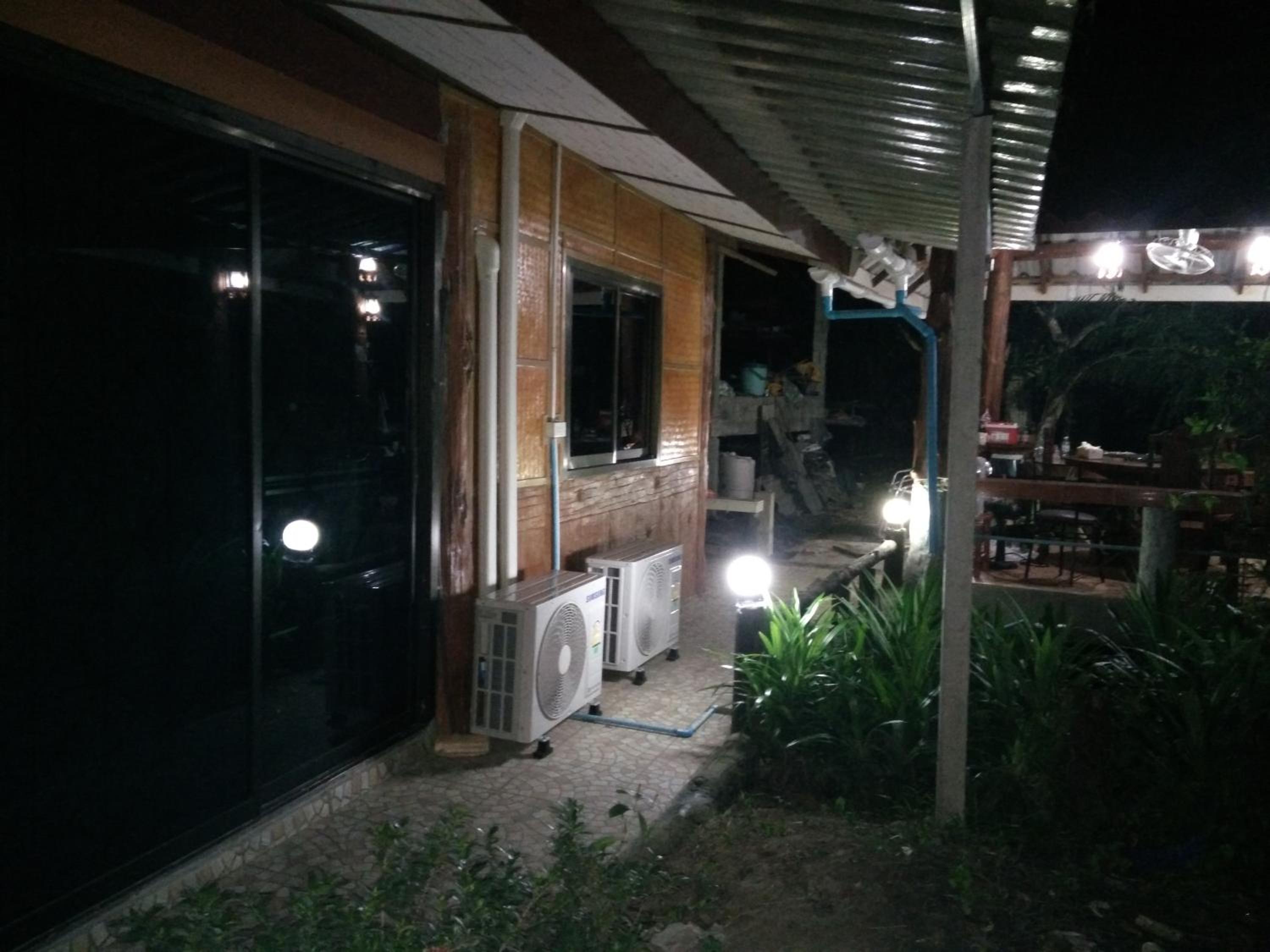 Twin Room with Garden View - Photo 10