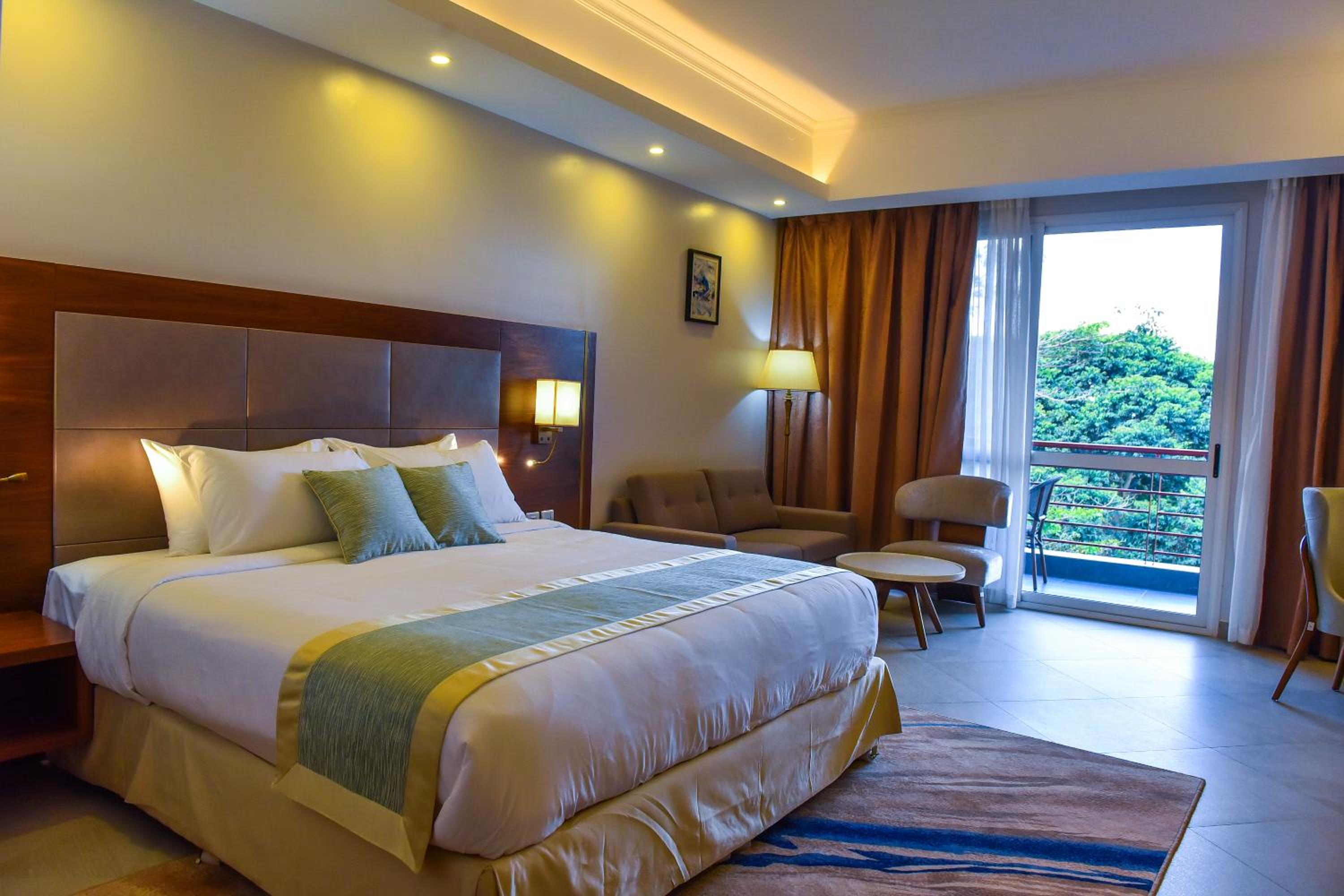 King Room with Lake View