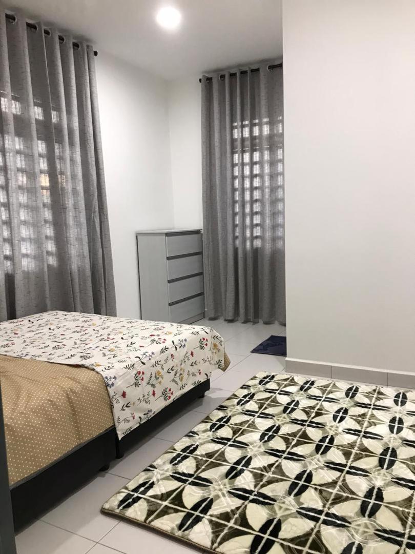 Apartment photo 2
