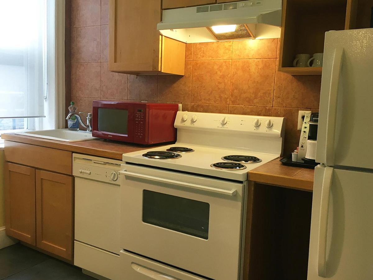 One-Bedroom Apartment - Photo 10
