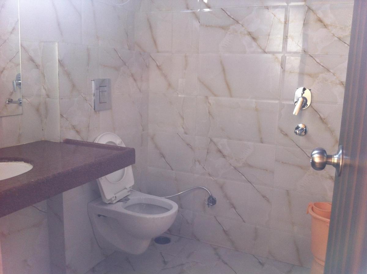Triple Room - Photo 6