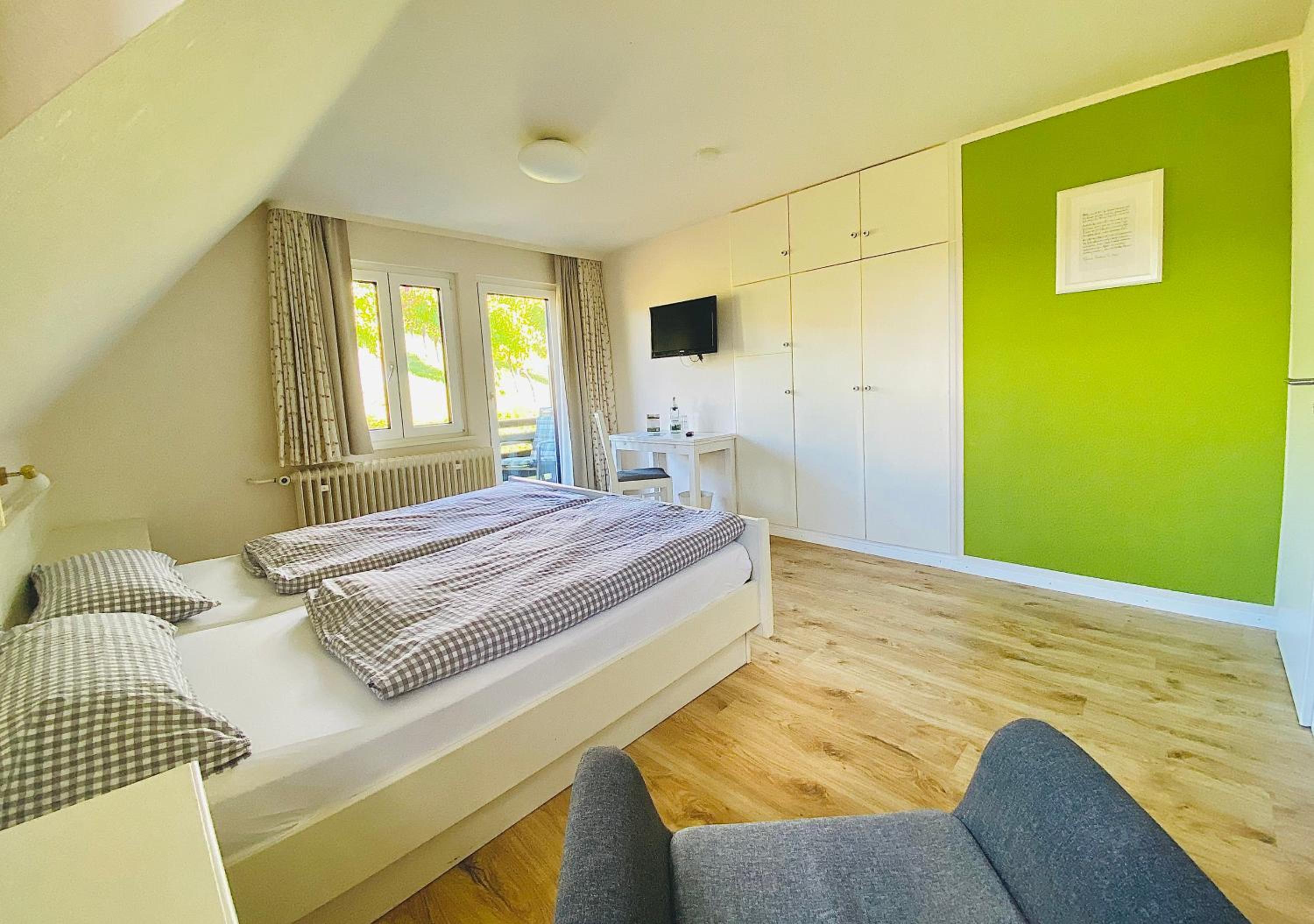 Double Room - Photo 14