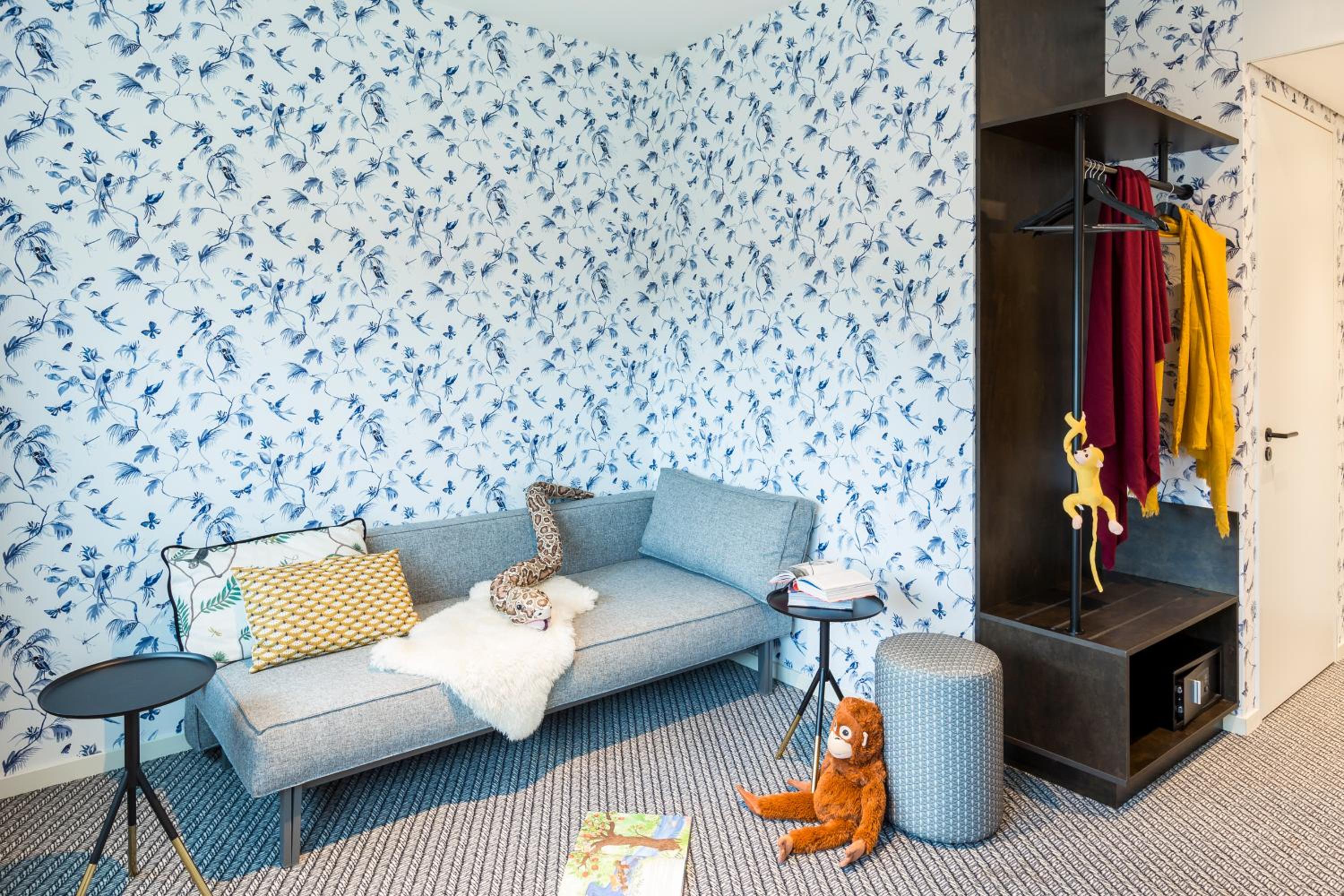 Superior Twin Room with Sofa Bed photo 1