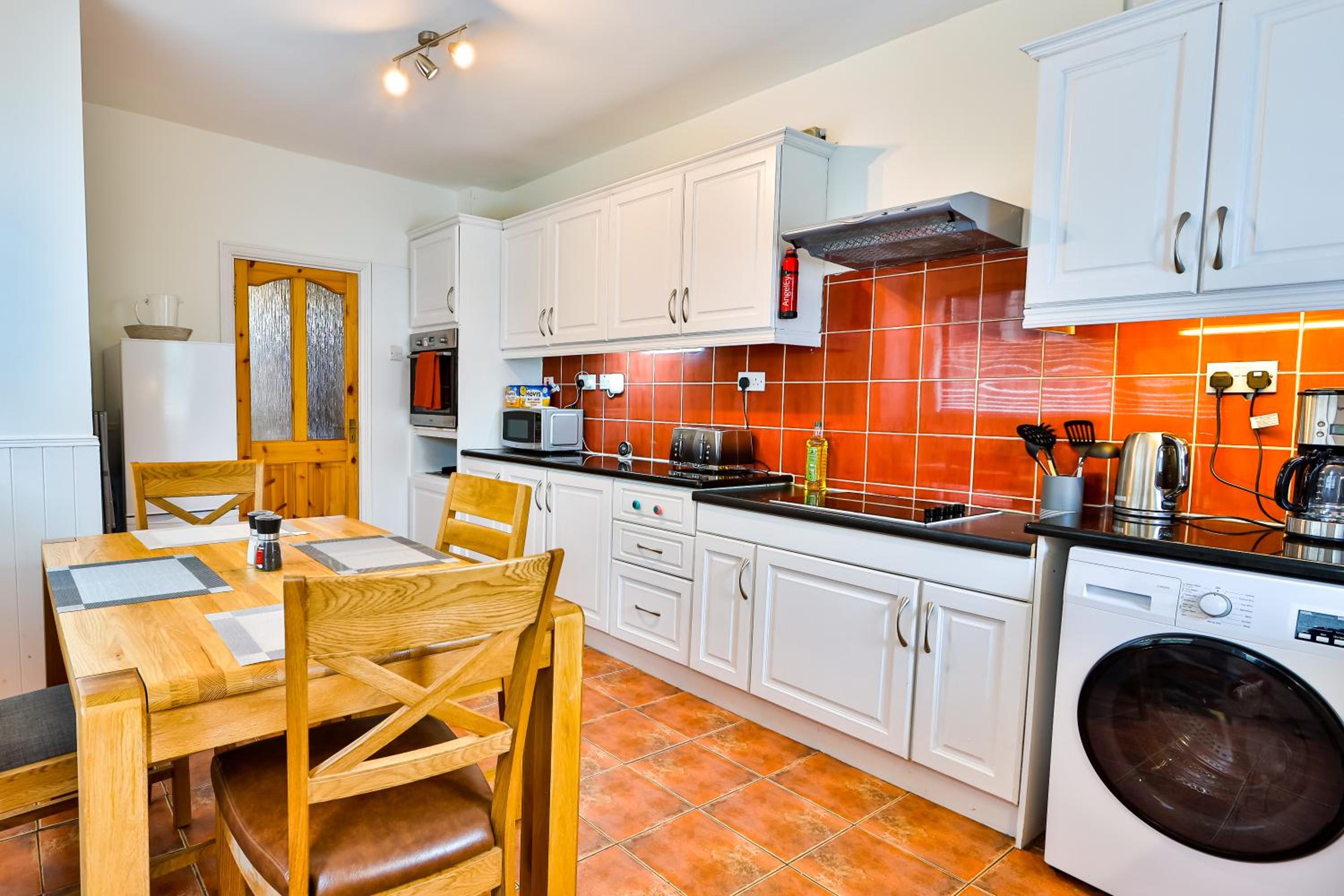 Three-Bedroom House photo 2