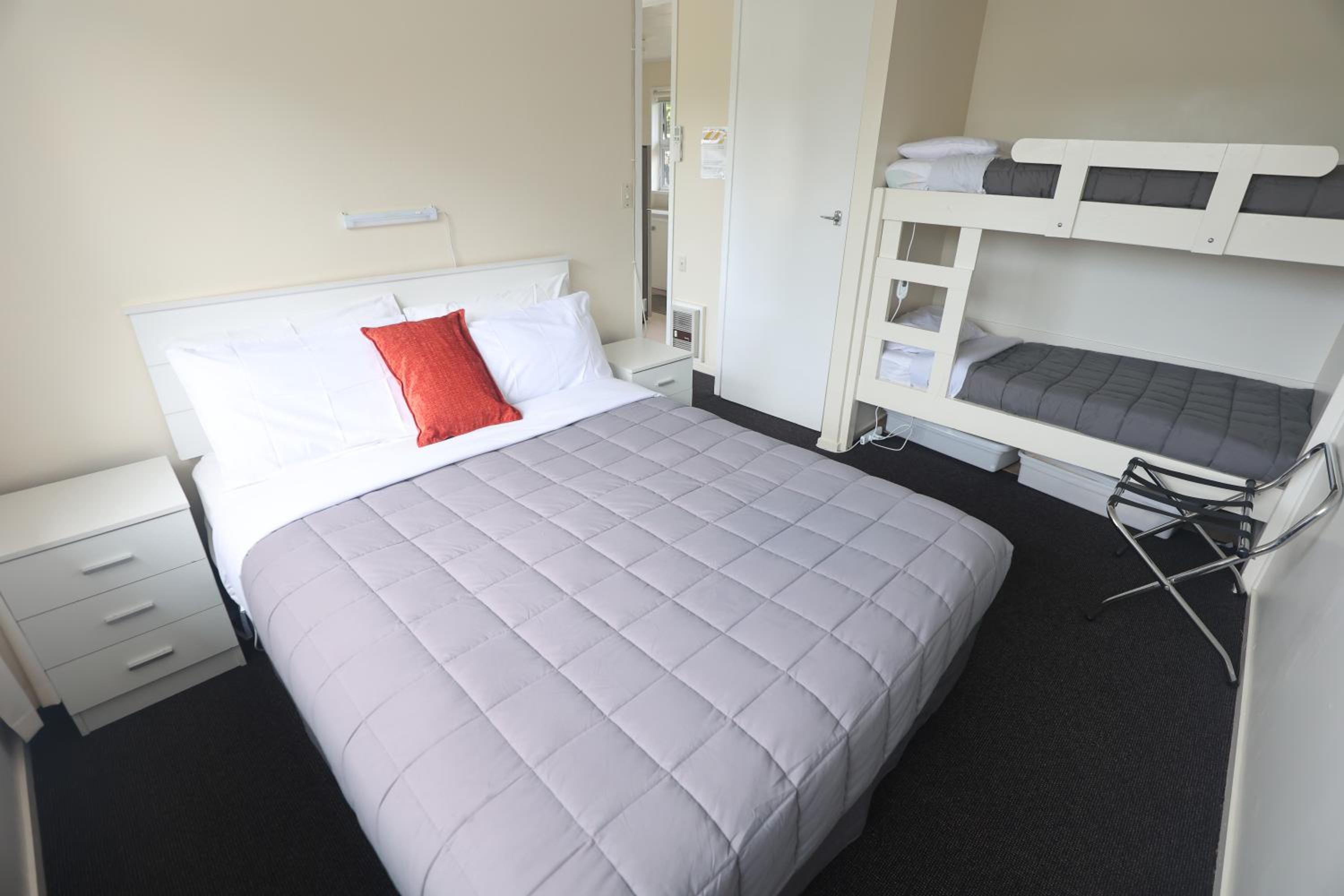 Family Suite - Photo 4