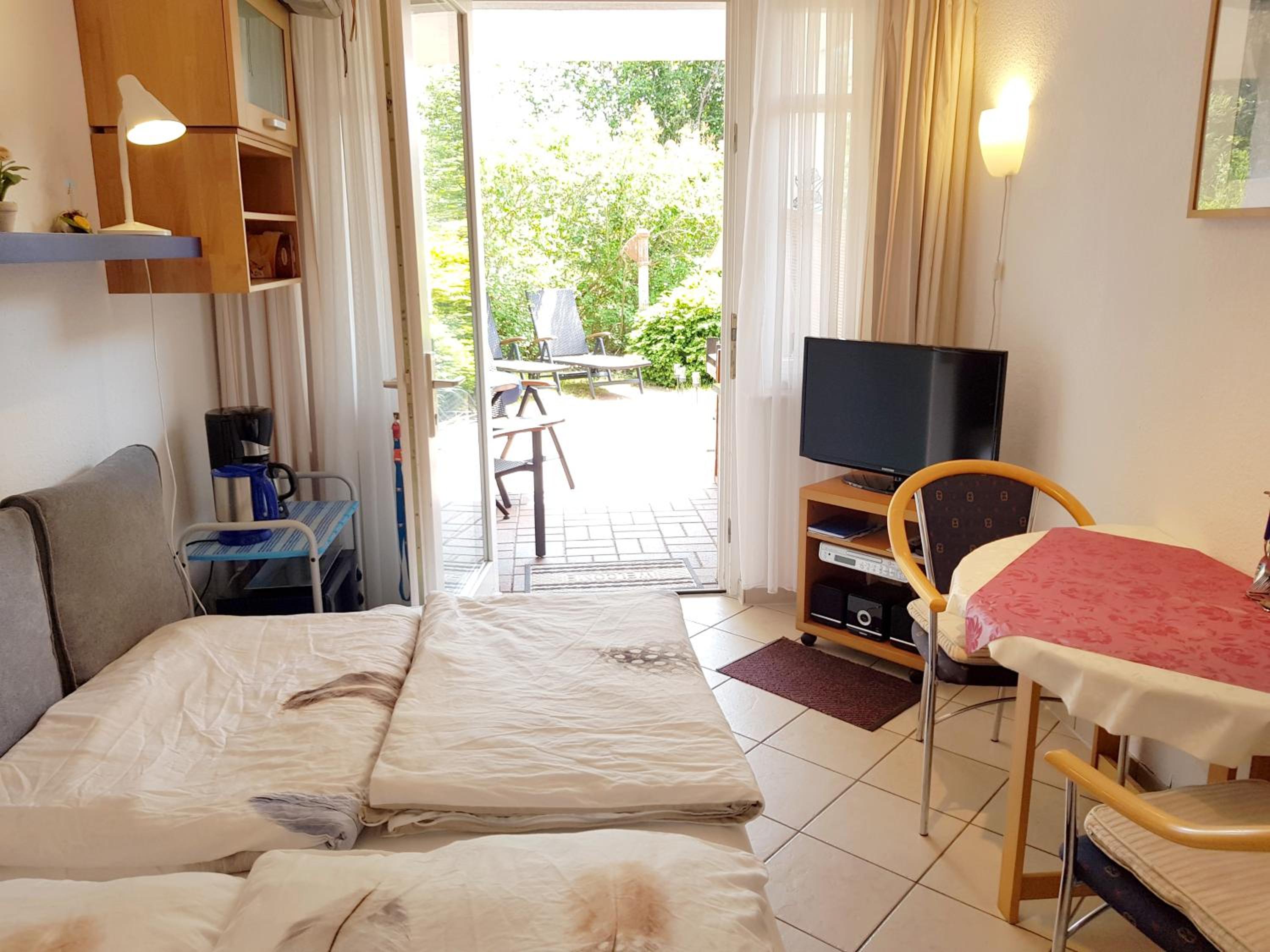 Apartment with Terrace photo 1