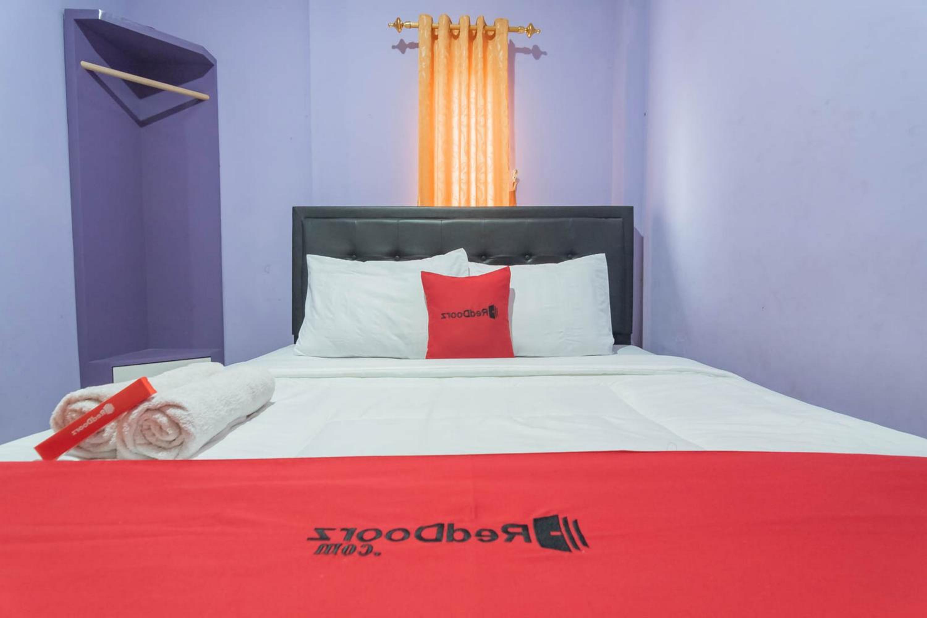 Double Room - Photo 12