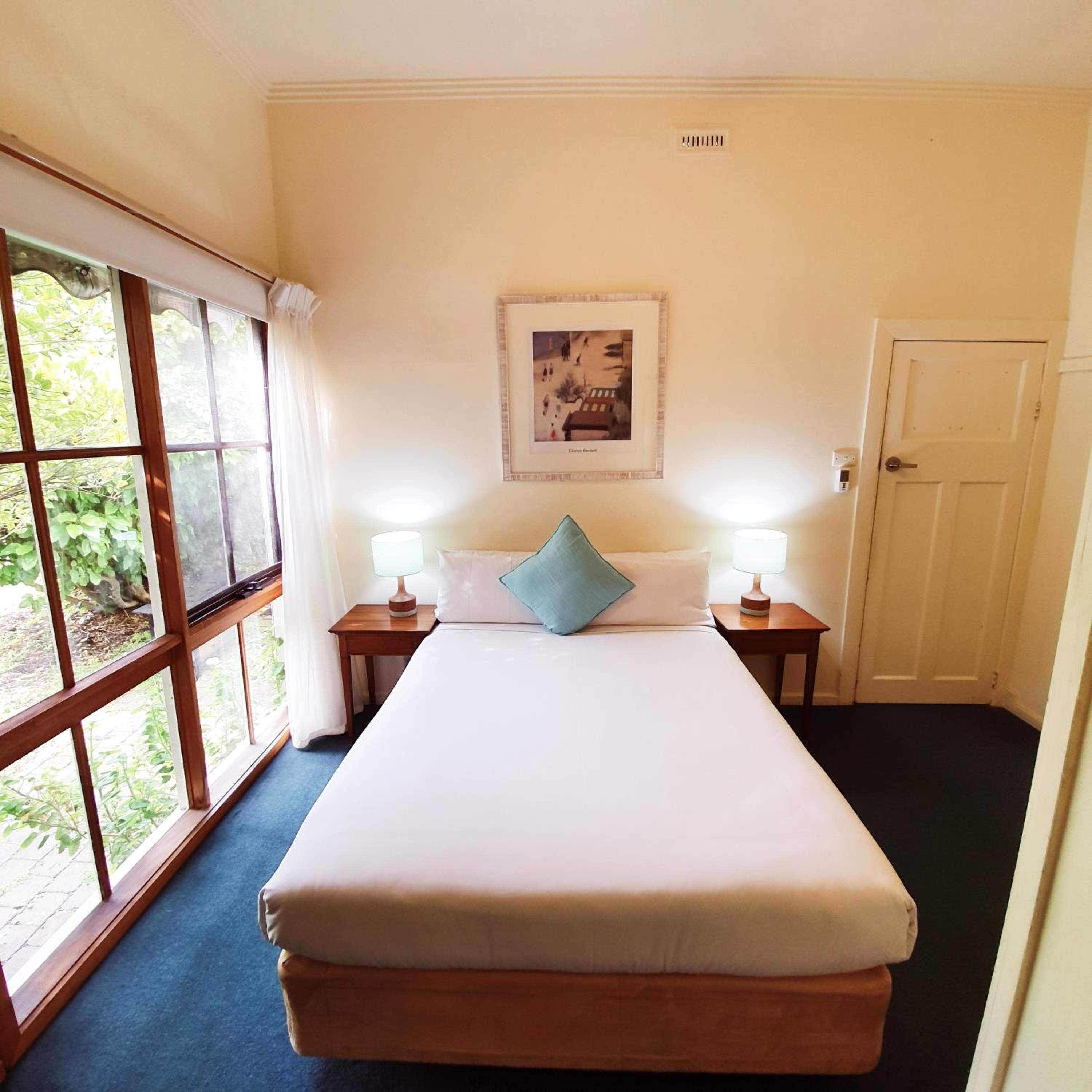 Double Room - Photo 3