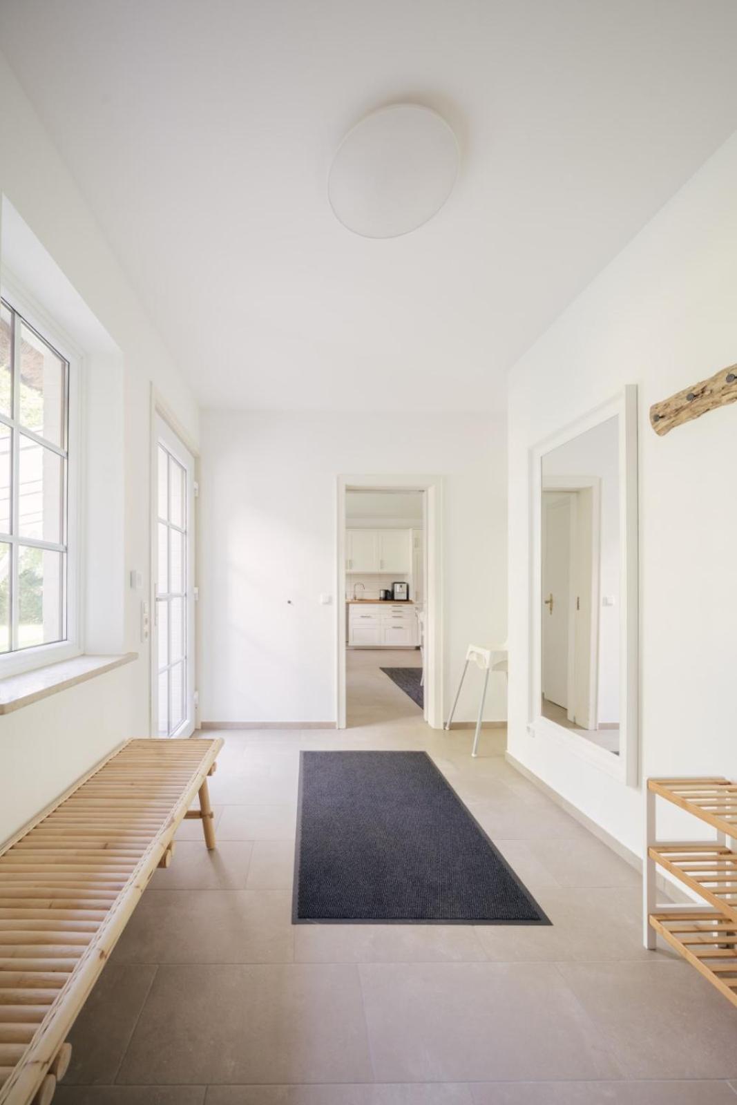 Apartment with Terrace - Photo 19