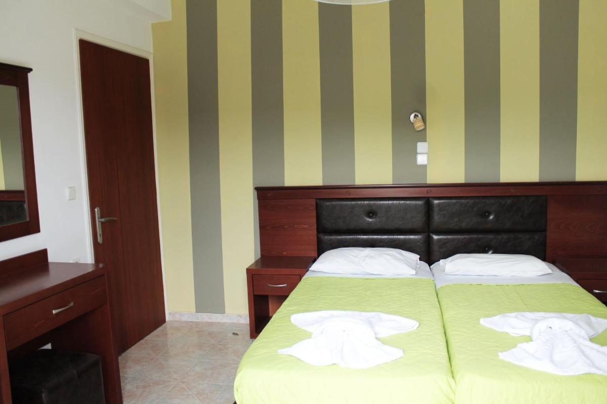 Family Apartment (2 Adults + 2 Children) photo 3