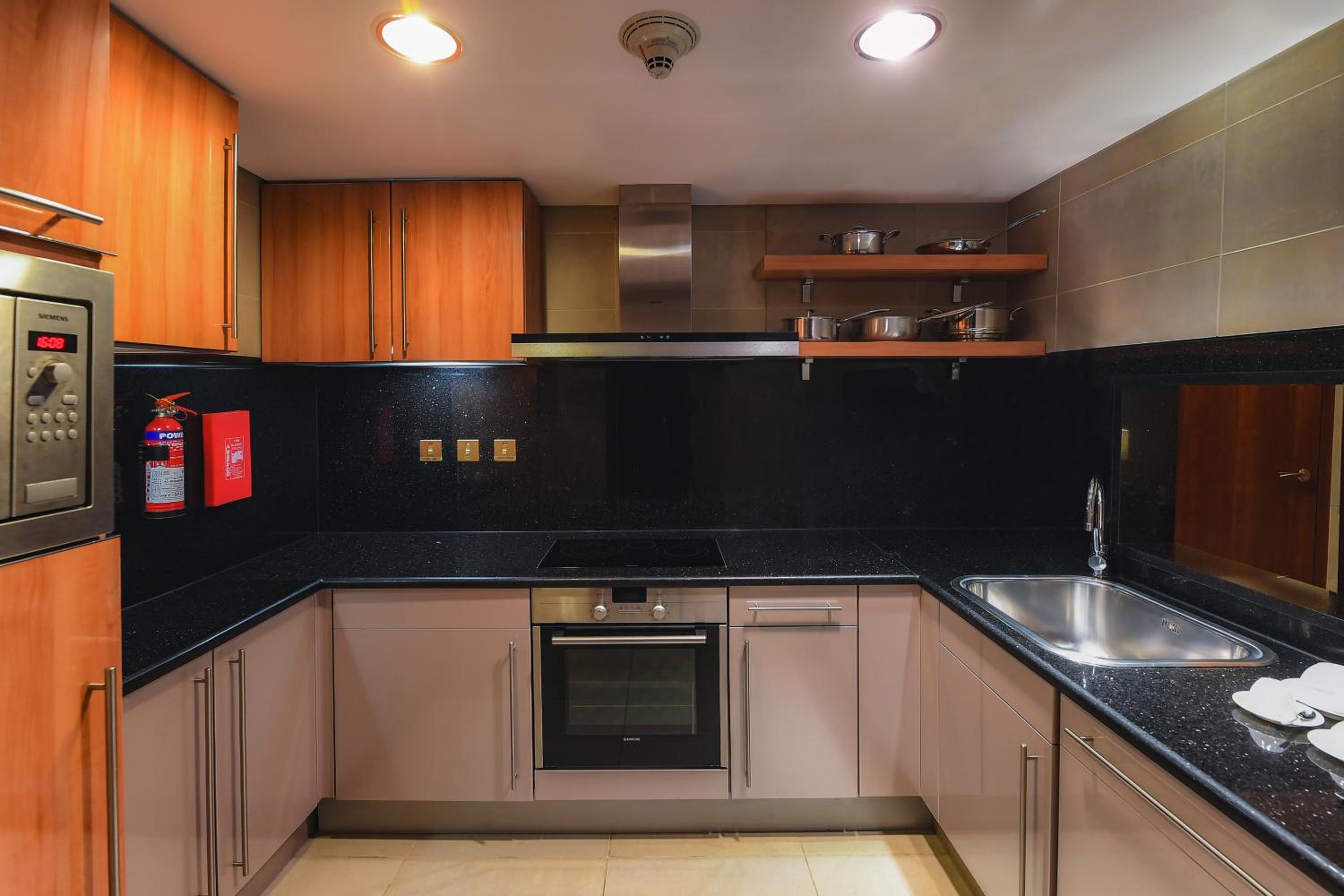 One-Bedroom Apartment - Photo 6
