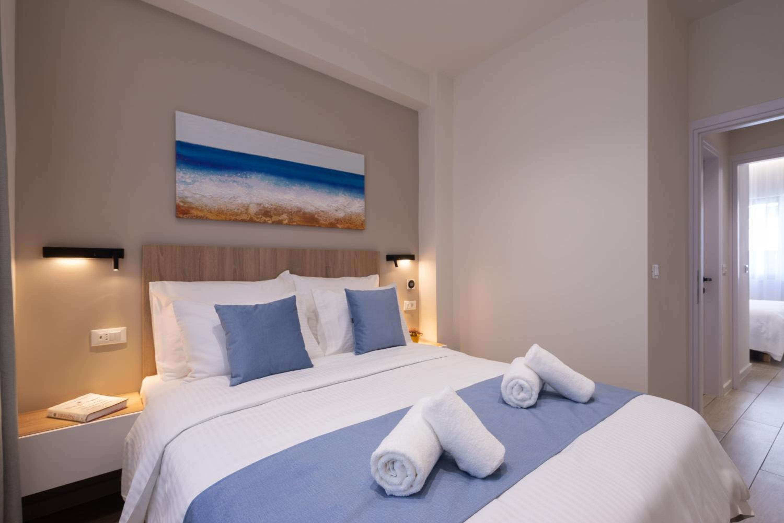 Superior Apartment photo 2