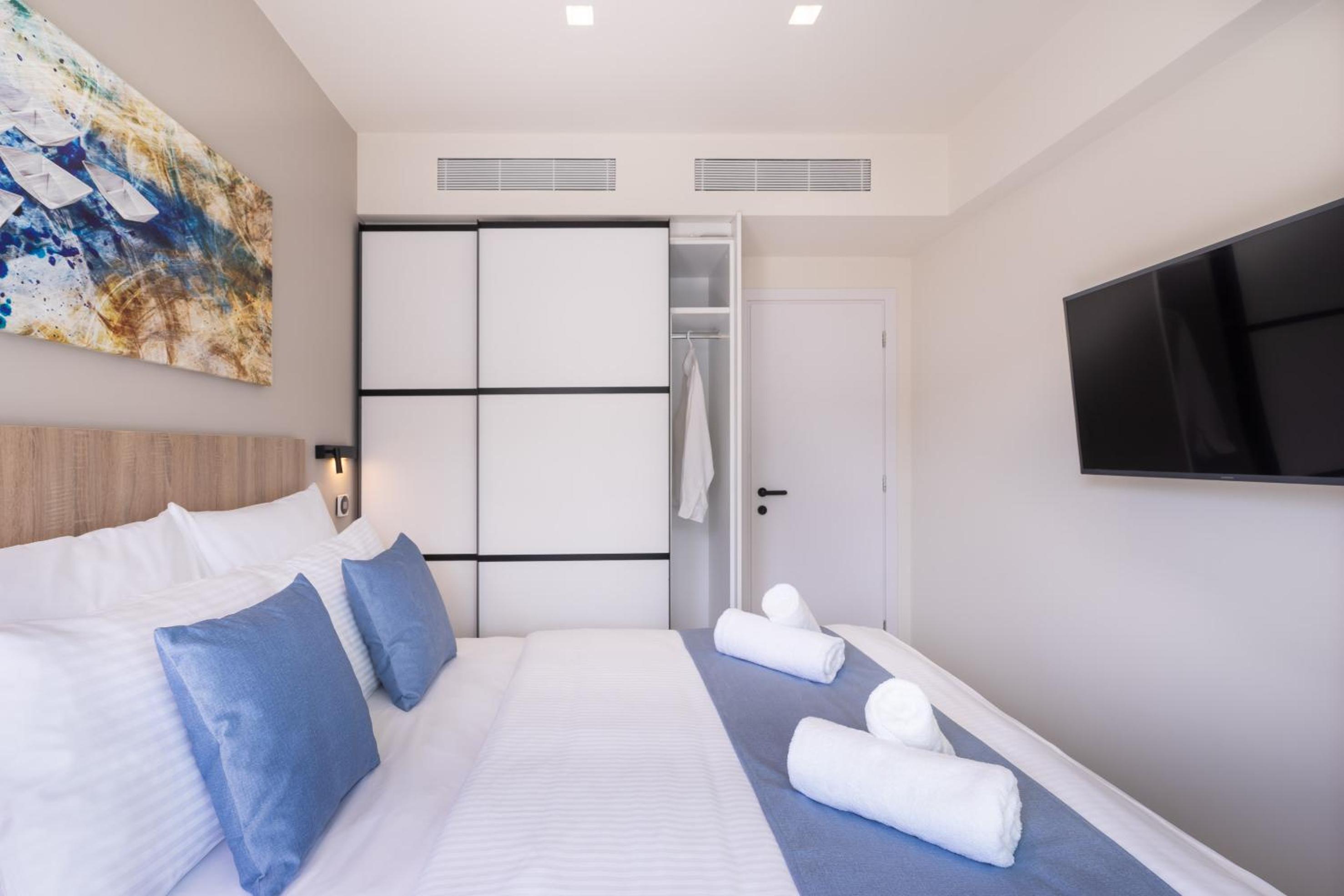 Penthouse Apartment photo 2