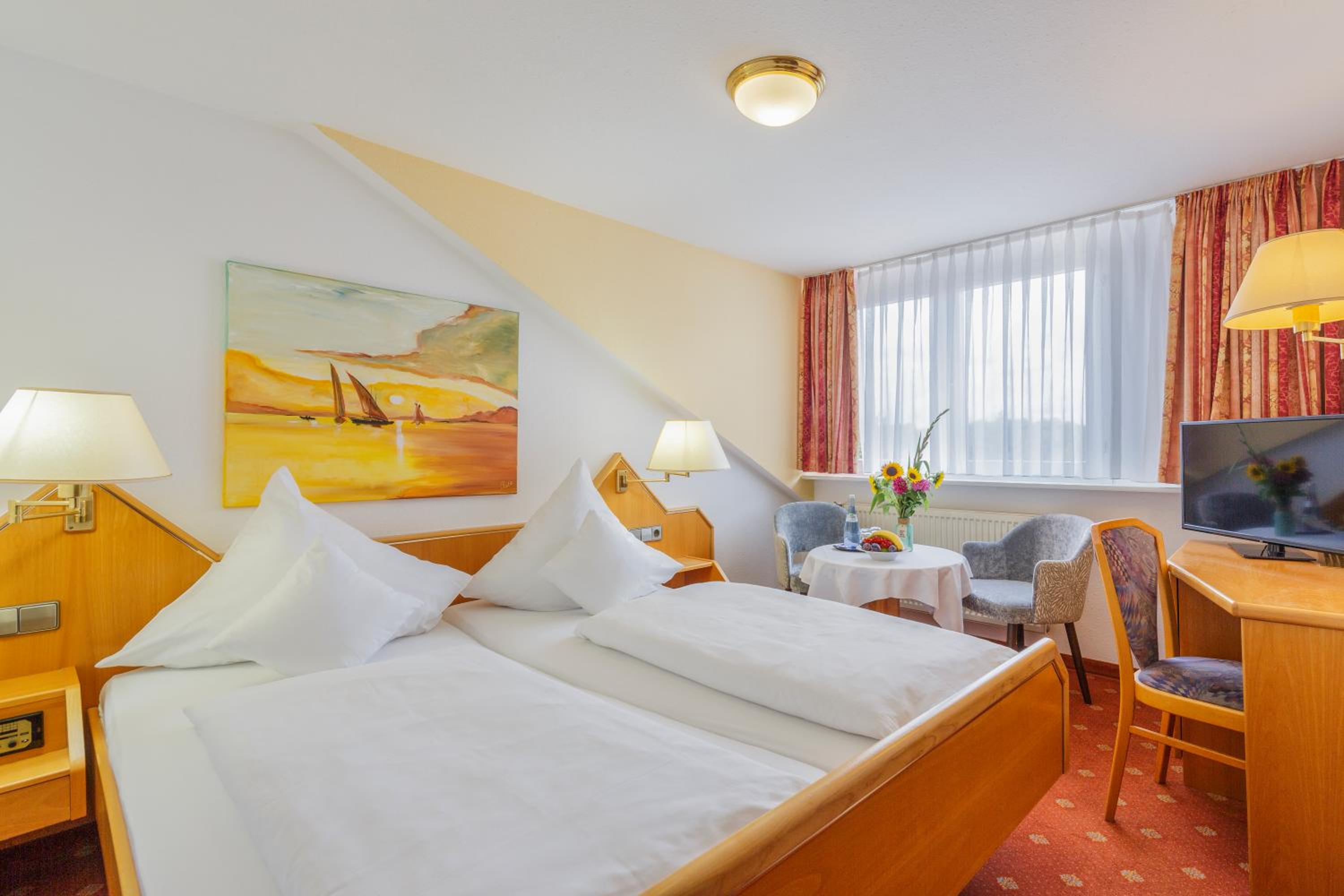 Classic Double Room without Balcony photo 1