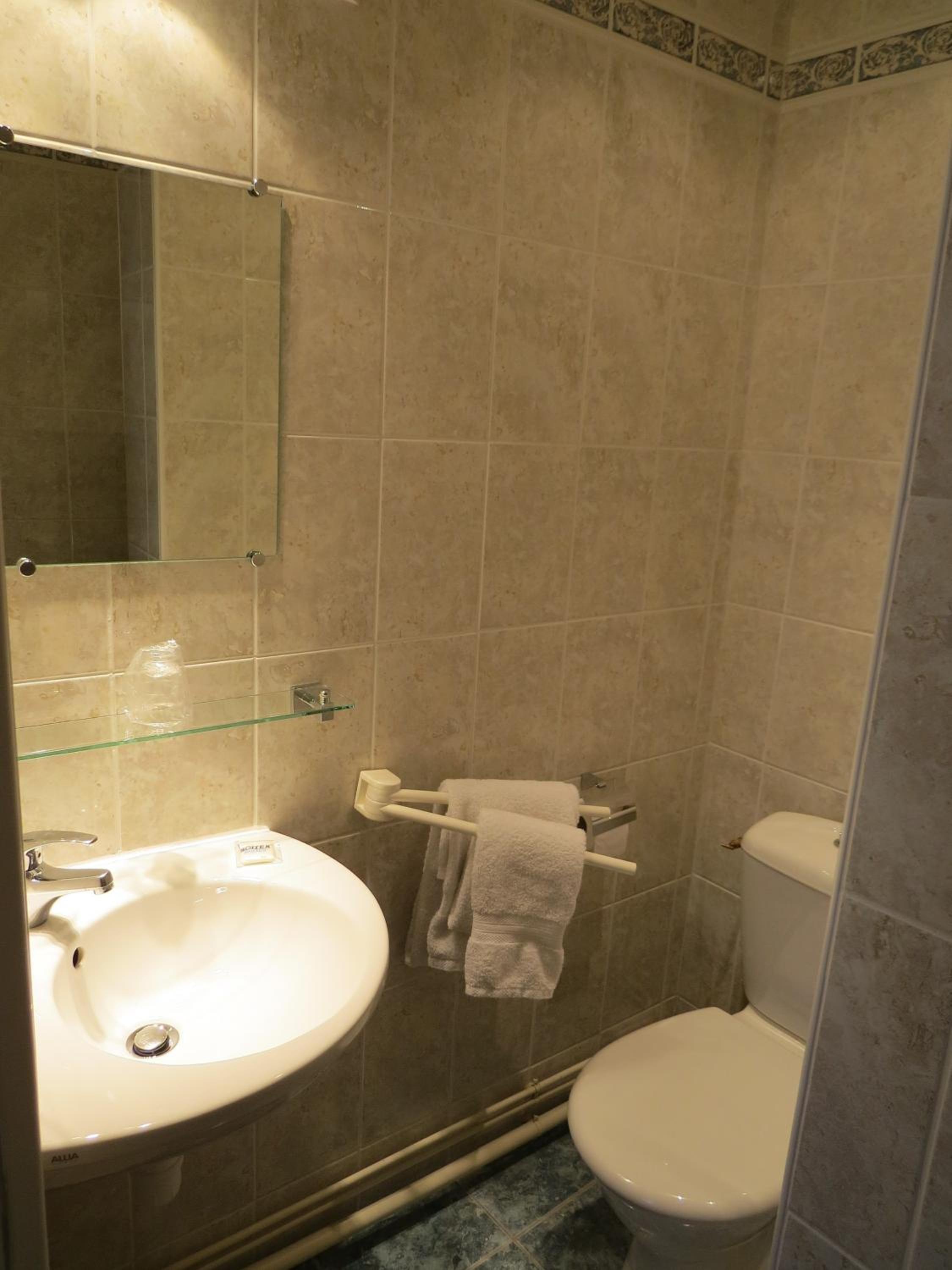 Single Room photo 3