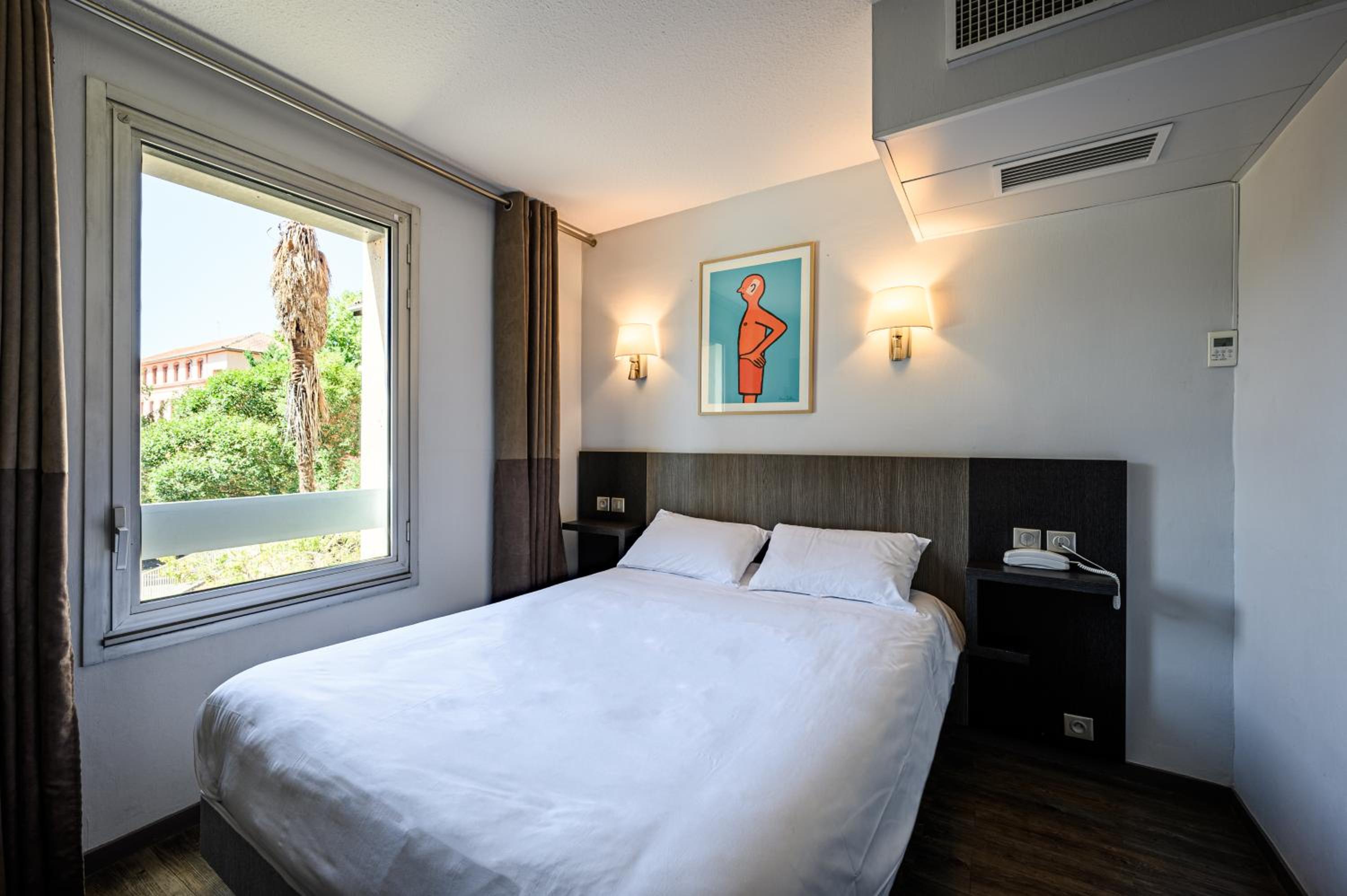 Double Room - Photo 10