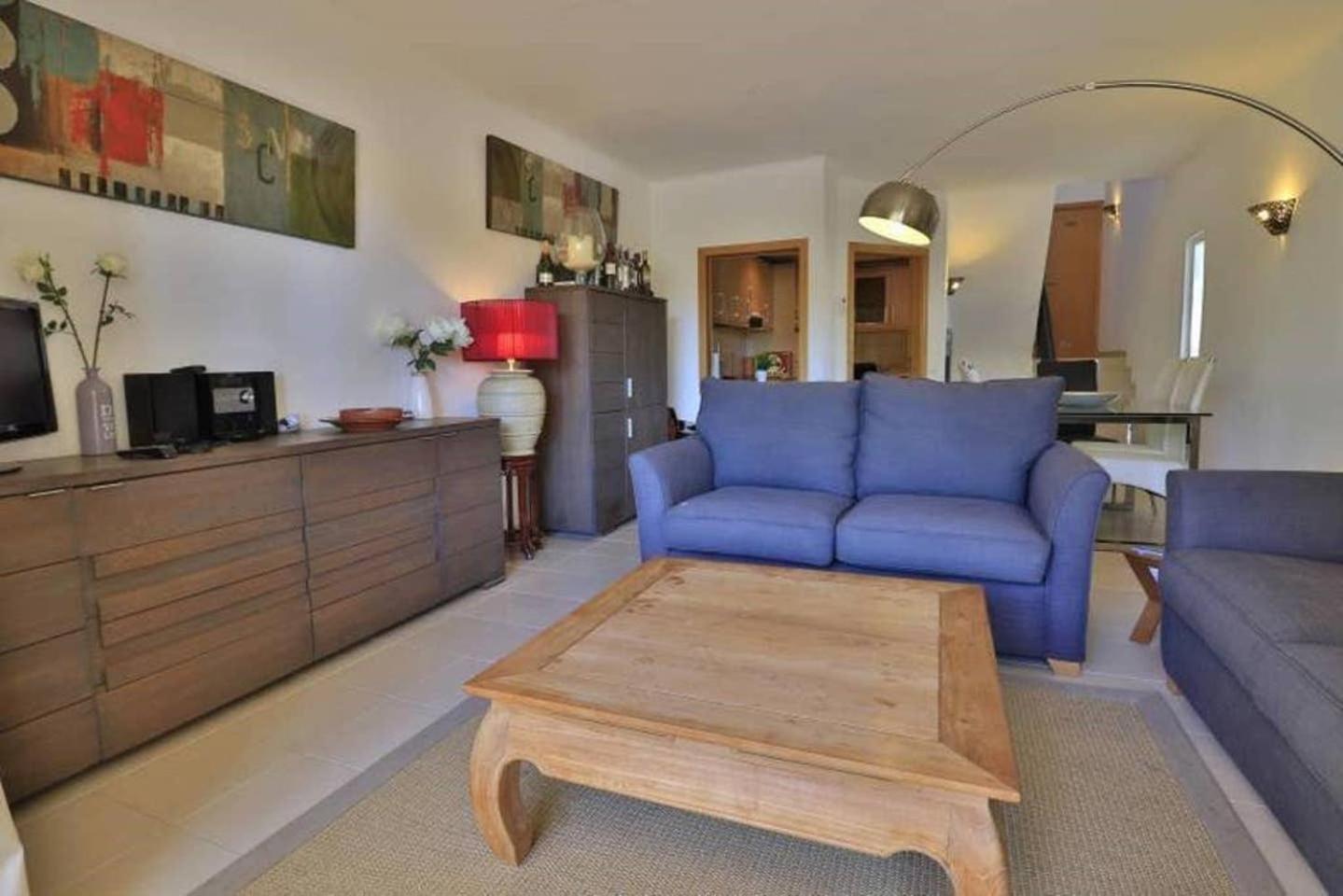 Three-Bedroom Villa photo 1