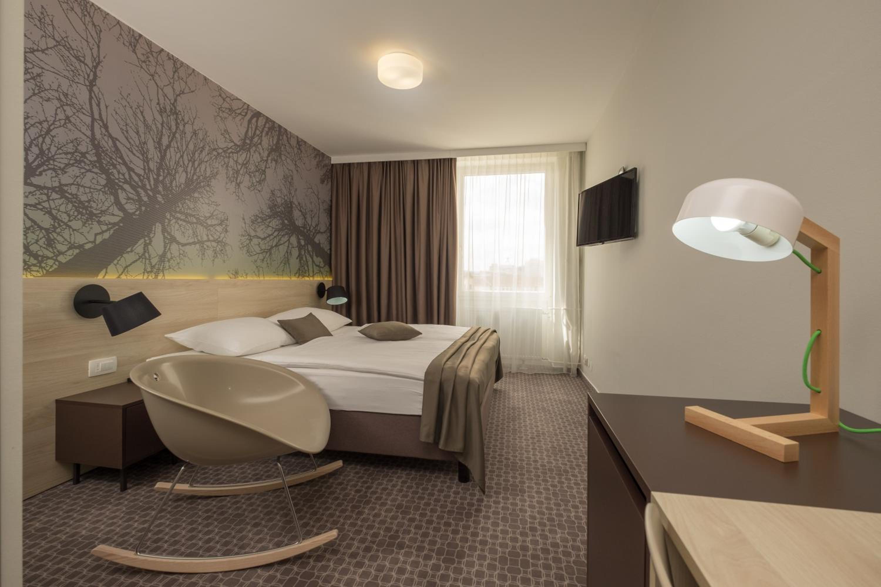 Double Room - Photo 2