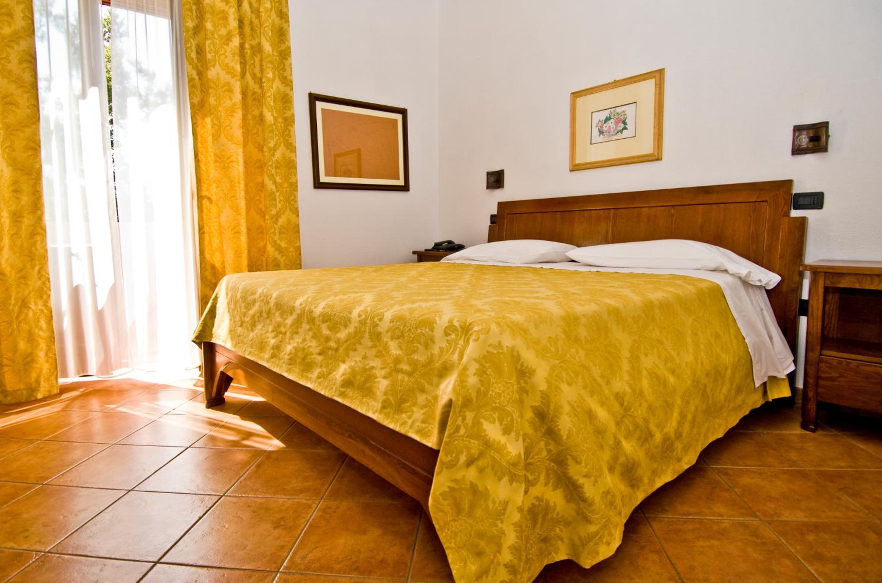 Double Room with Terrace