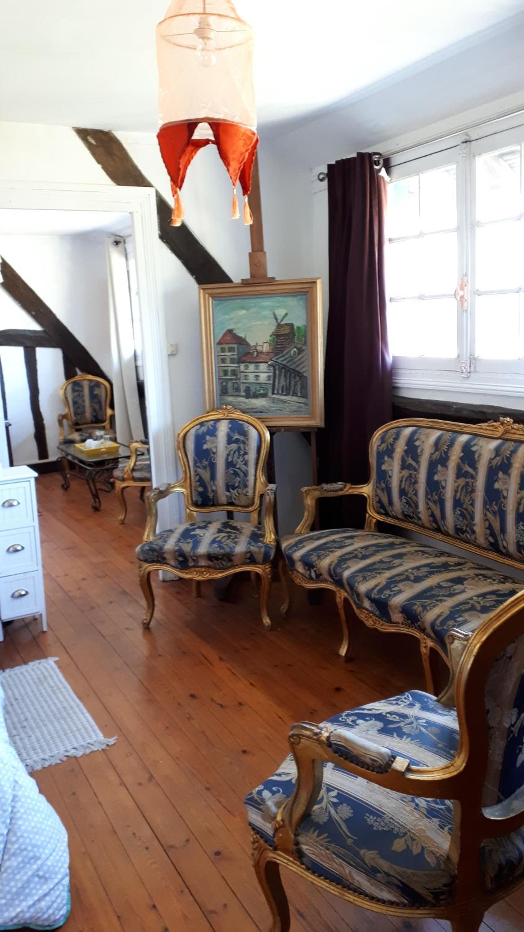 Family Room - Photo 4