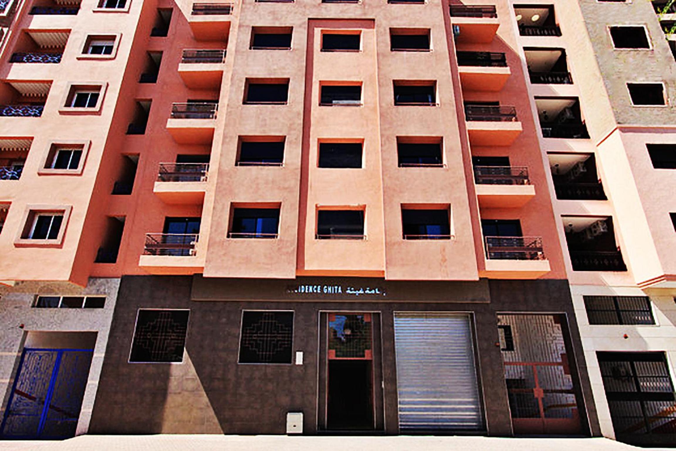Two-Bedroom Apartment with Balcony - Photo 14