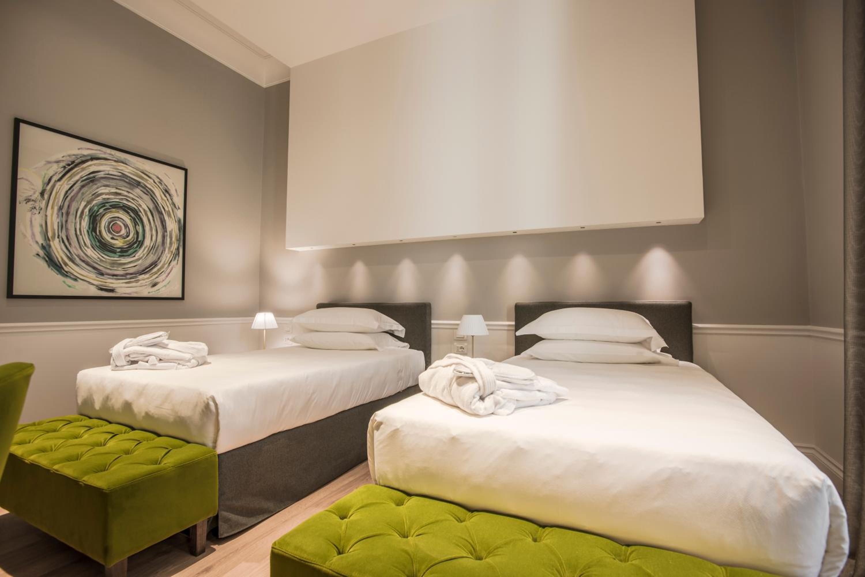 Superior Twin Room with Spa Access - Photo 1