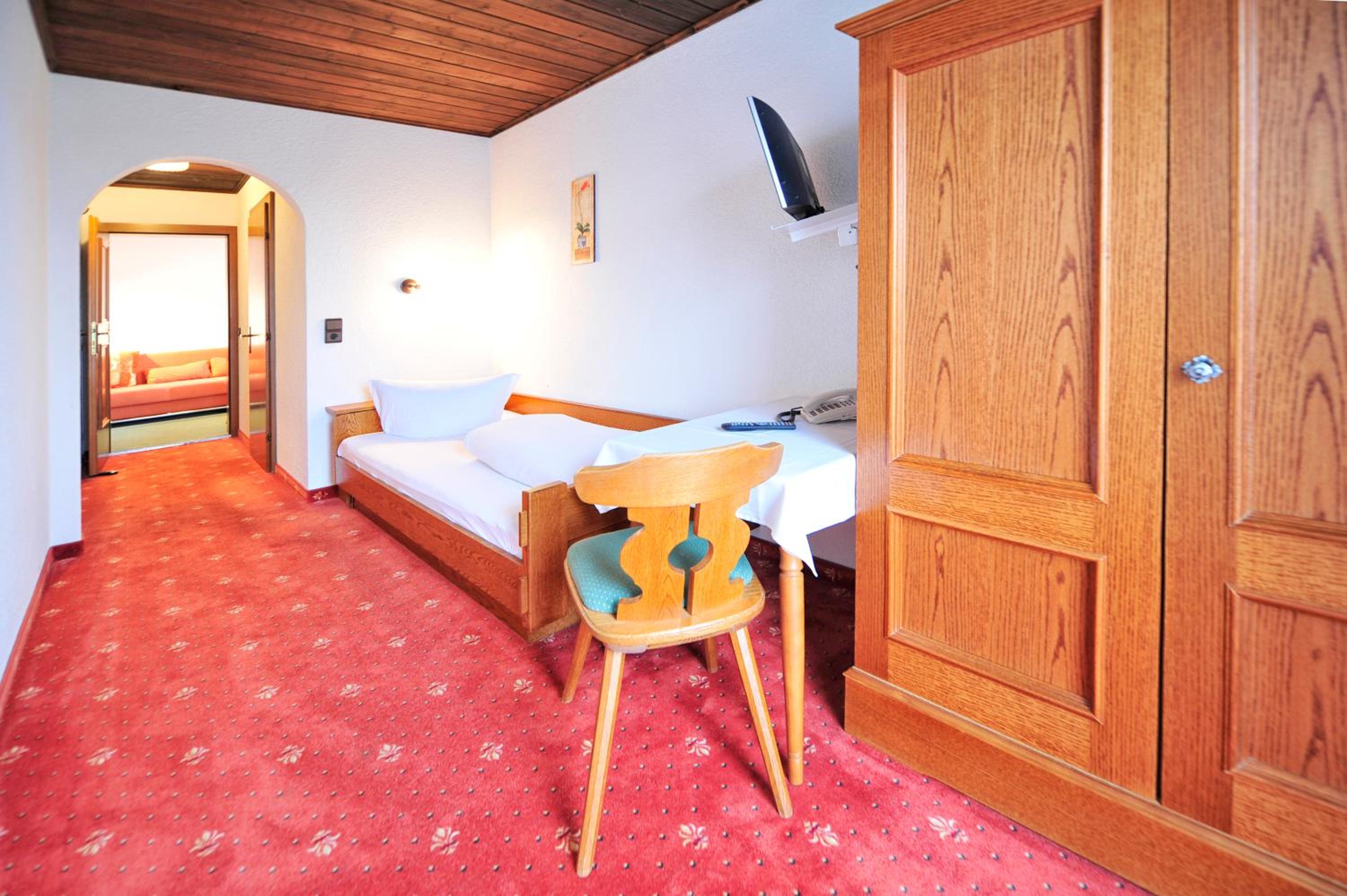Single Room with Mountain View photo 1