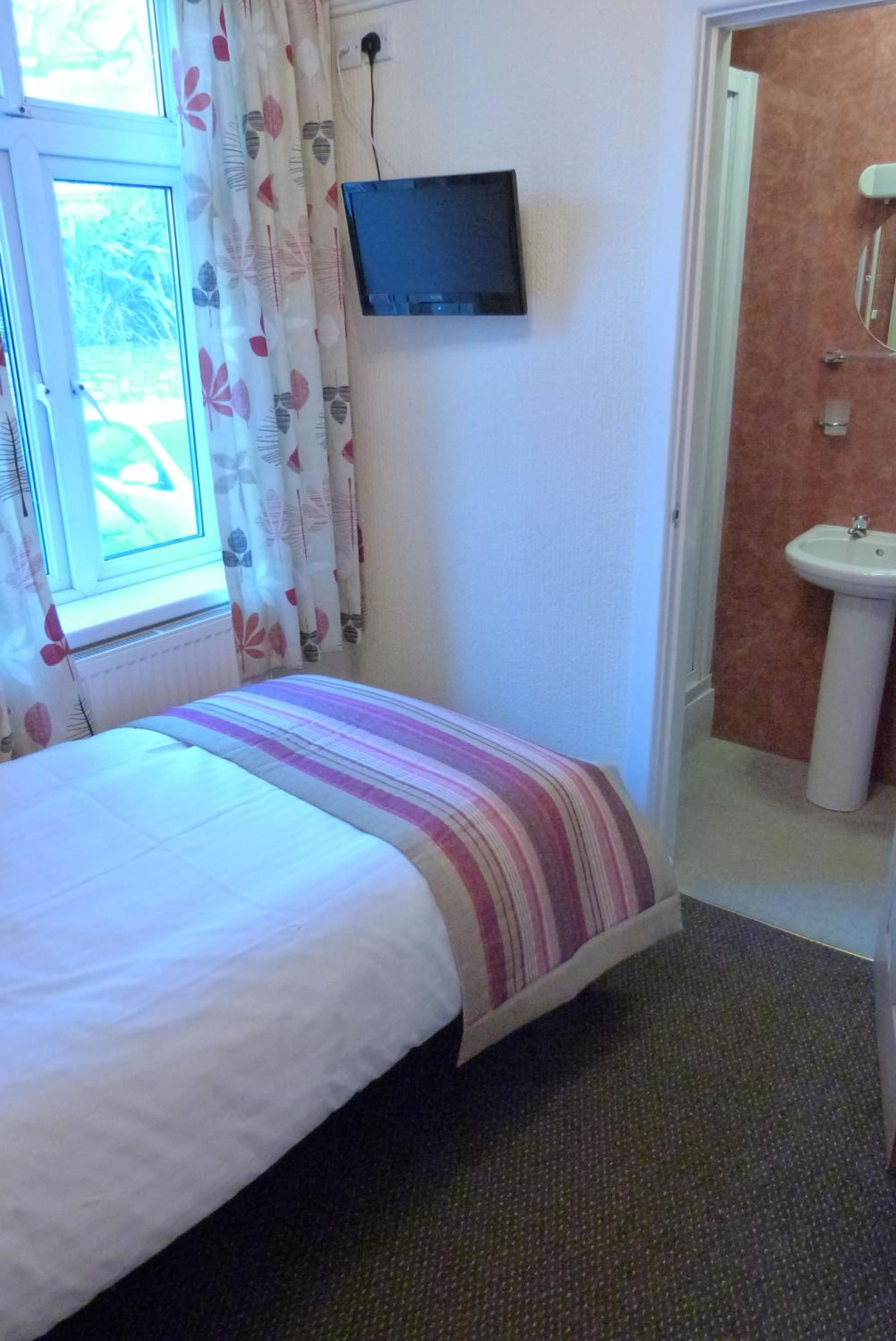 Single Room photo 2