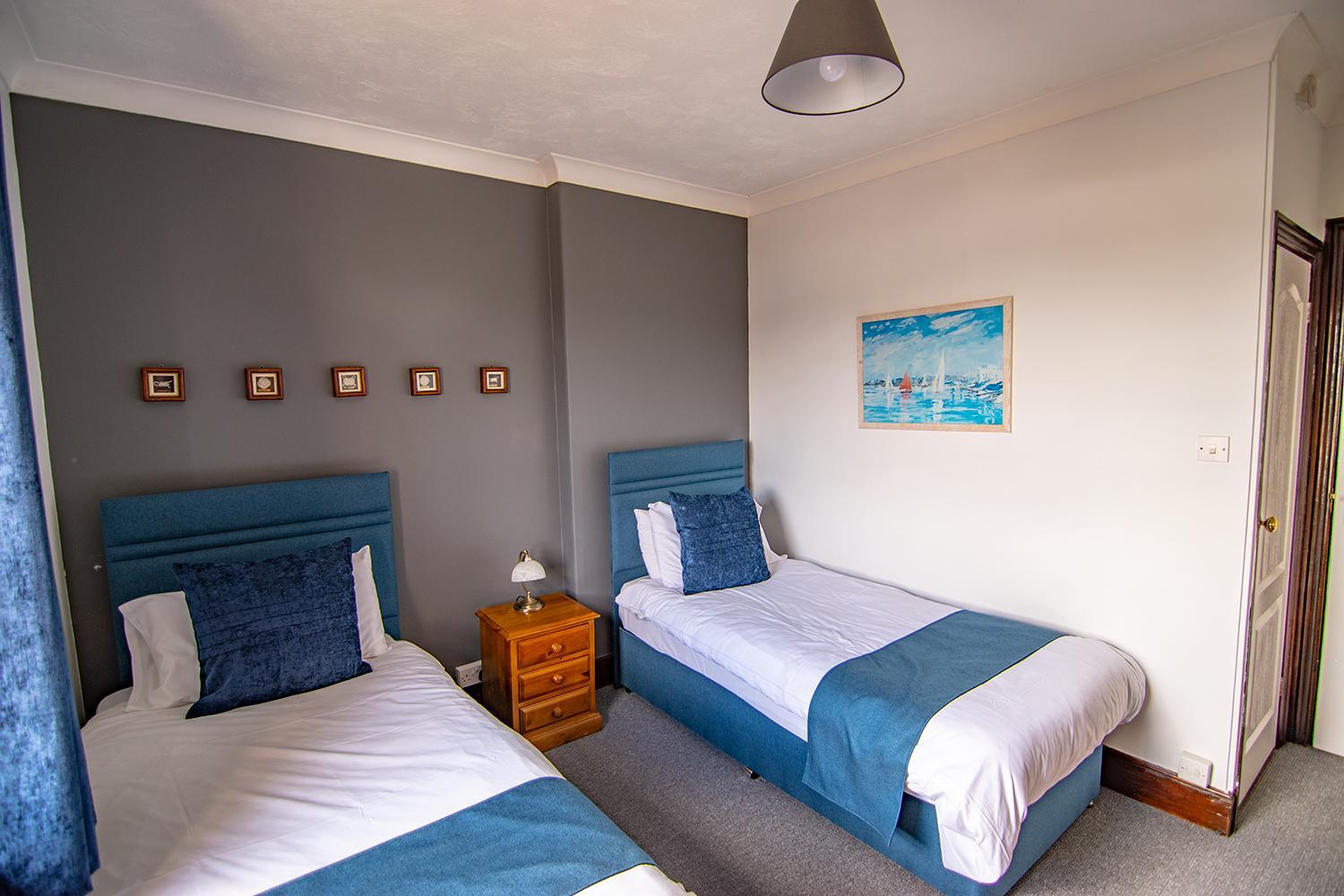 Standard Twin Room photo 3