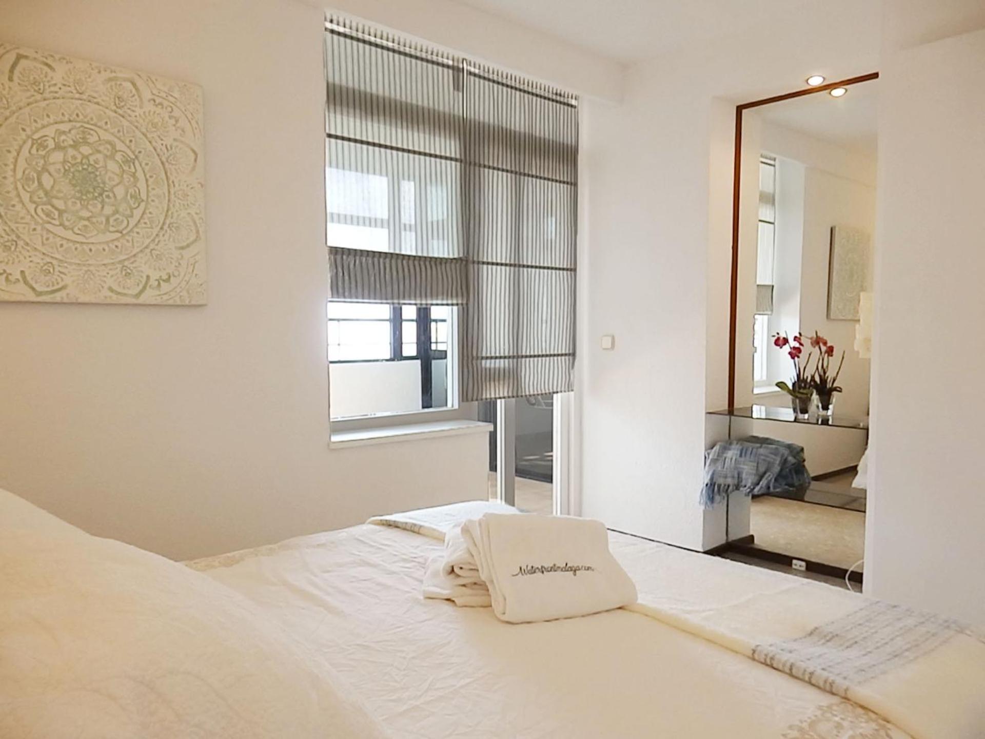 Apartamento de tres dormitorios con vista al mar (6 adultos) D.