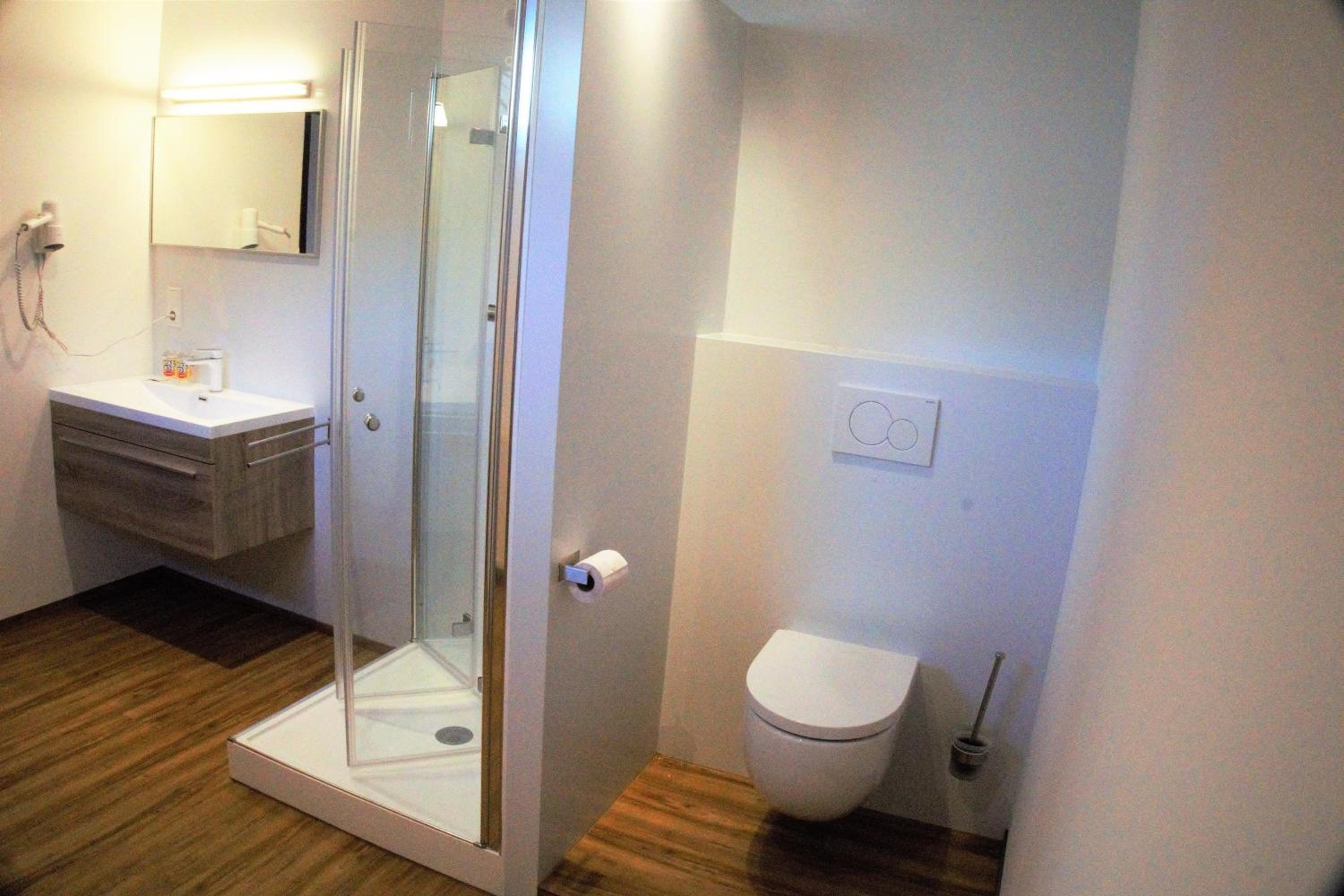 Budget Triple Room - Photo 2
