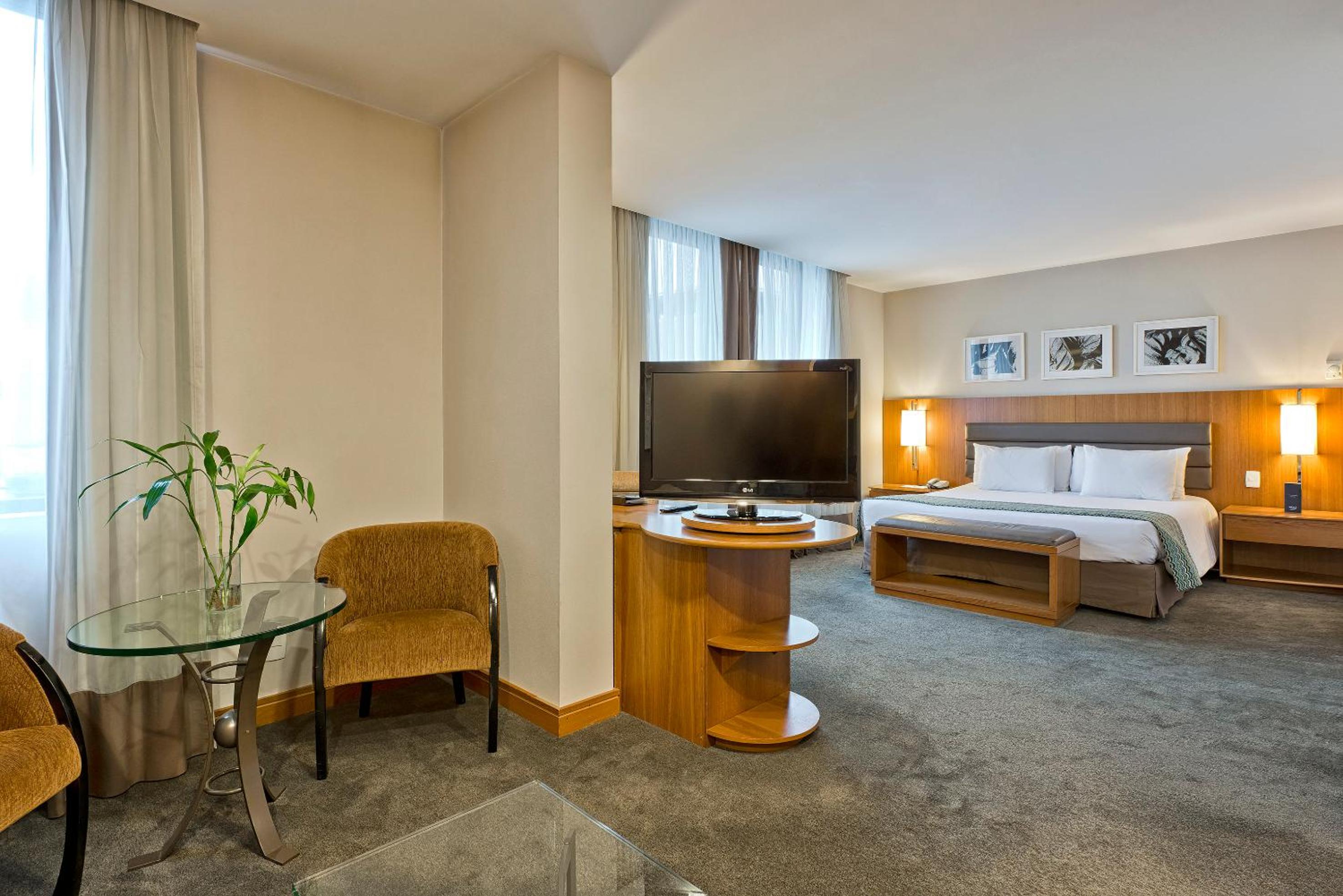 Two-Bedroom Suite