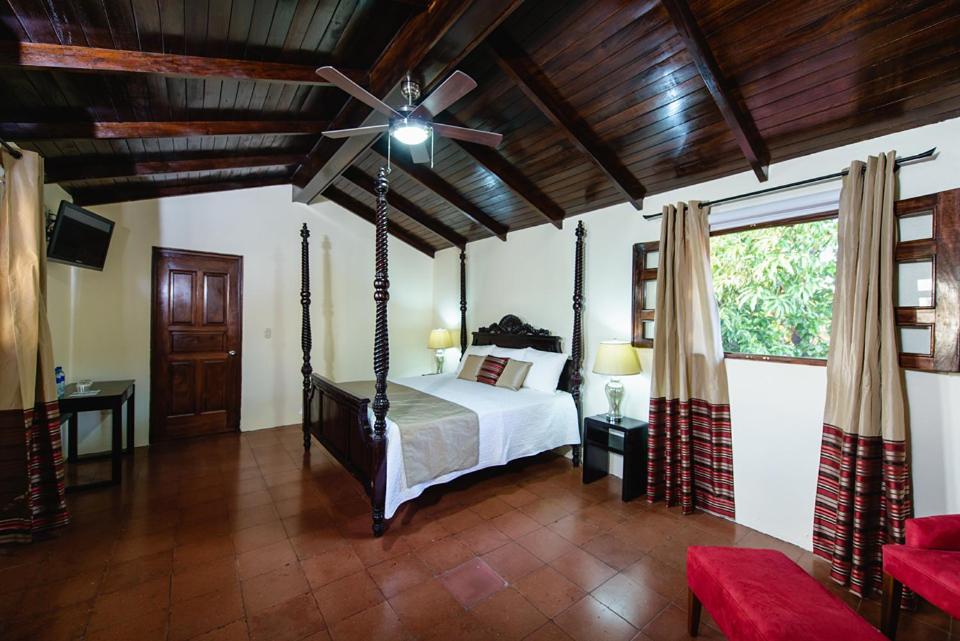 Deluxe Junior Suite photo 1