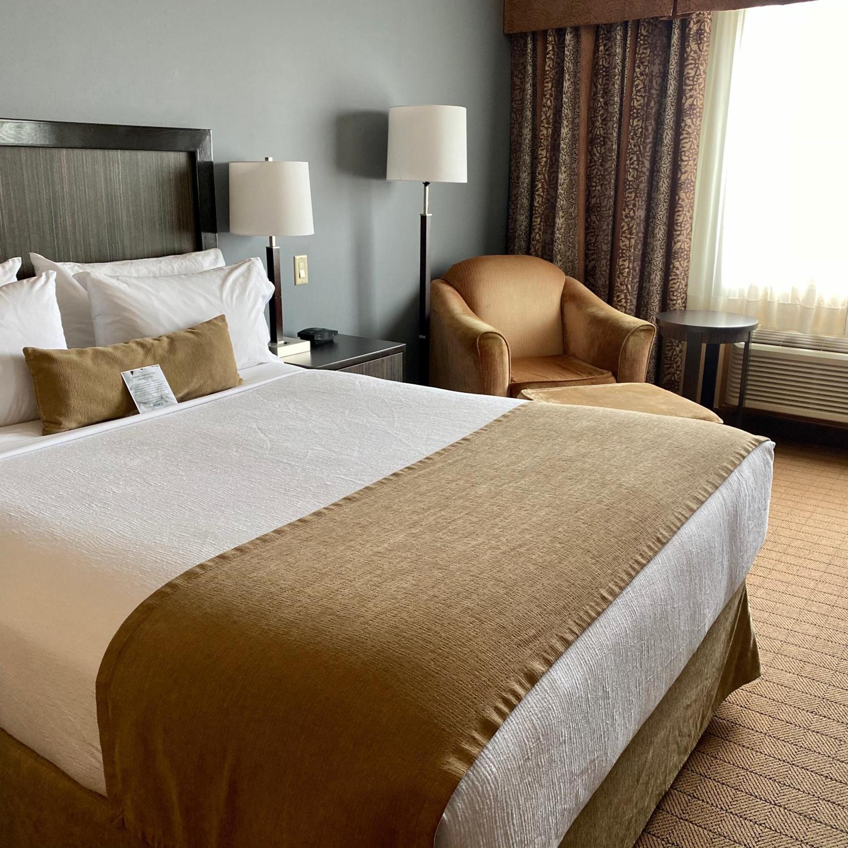 Queen Room - Photo 2