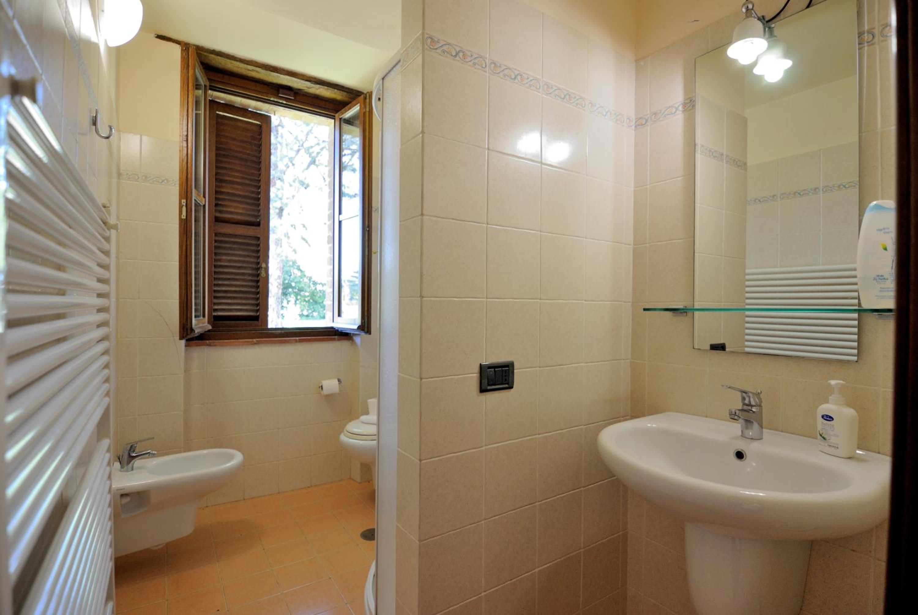 Apartment with Two Bedrooms  - Photo 3
