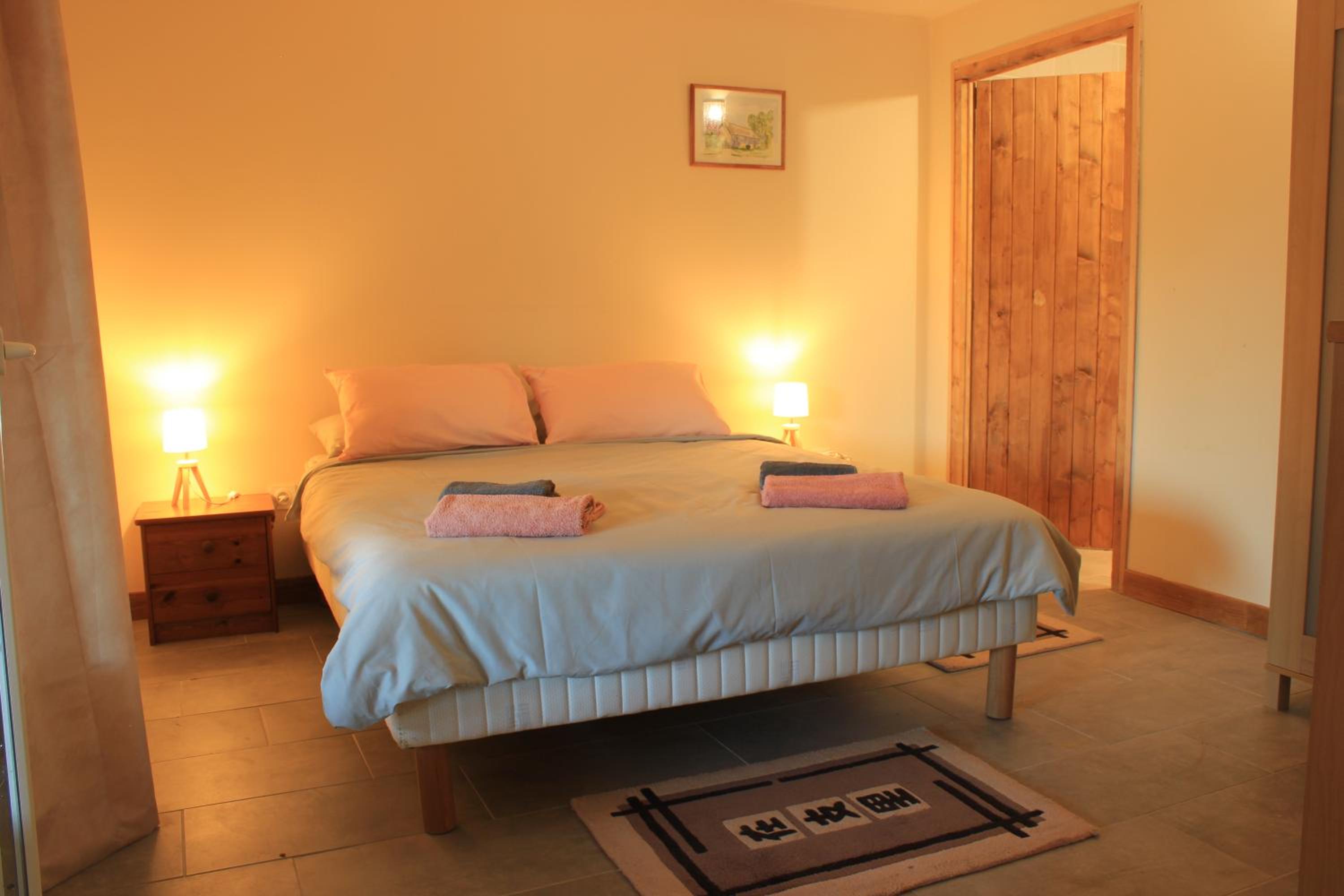 Four-Bedroom House photo 2