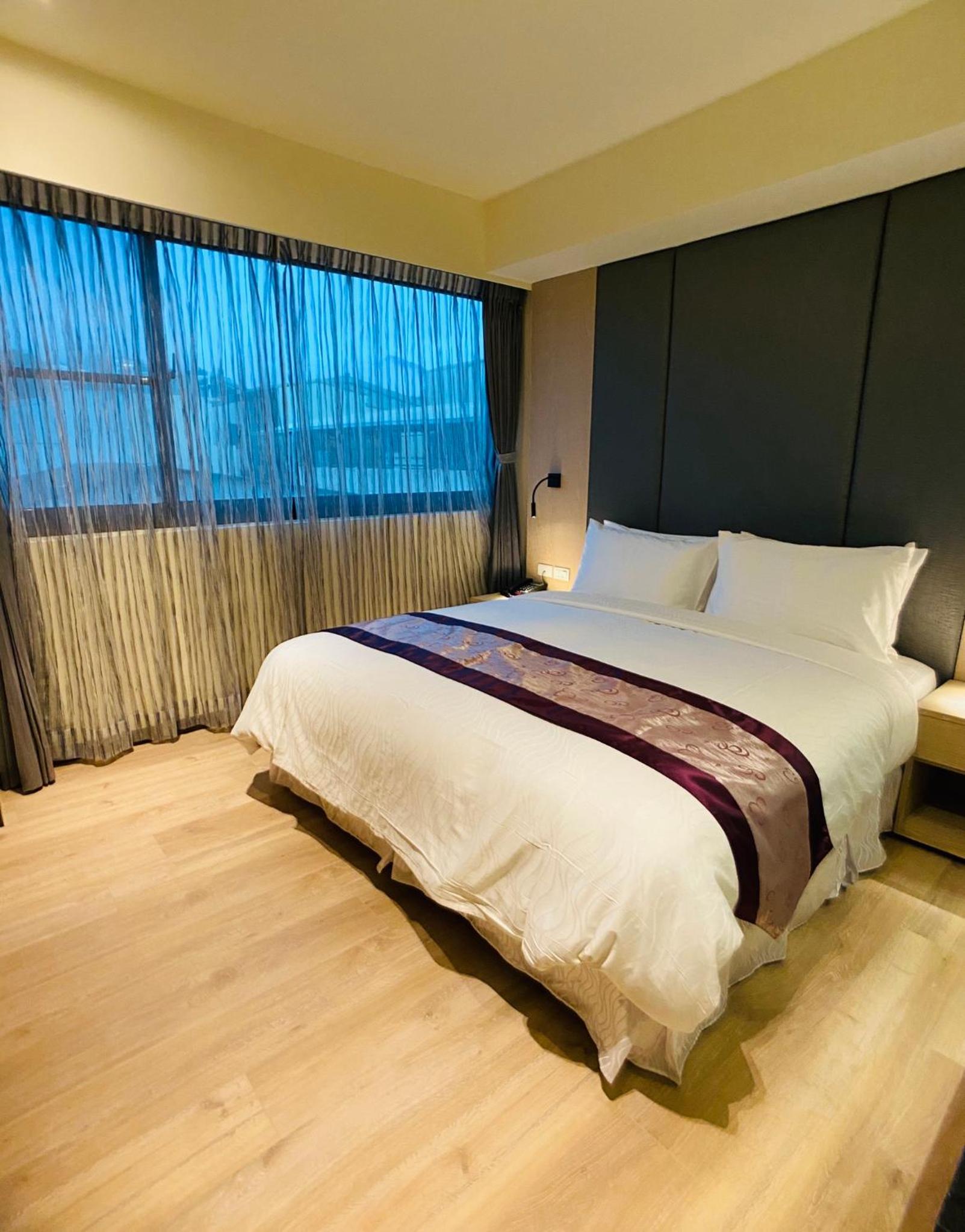 Standard Double Room photo 2