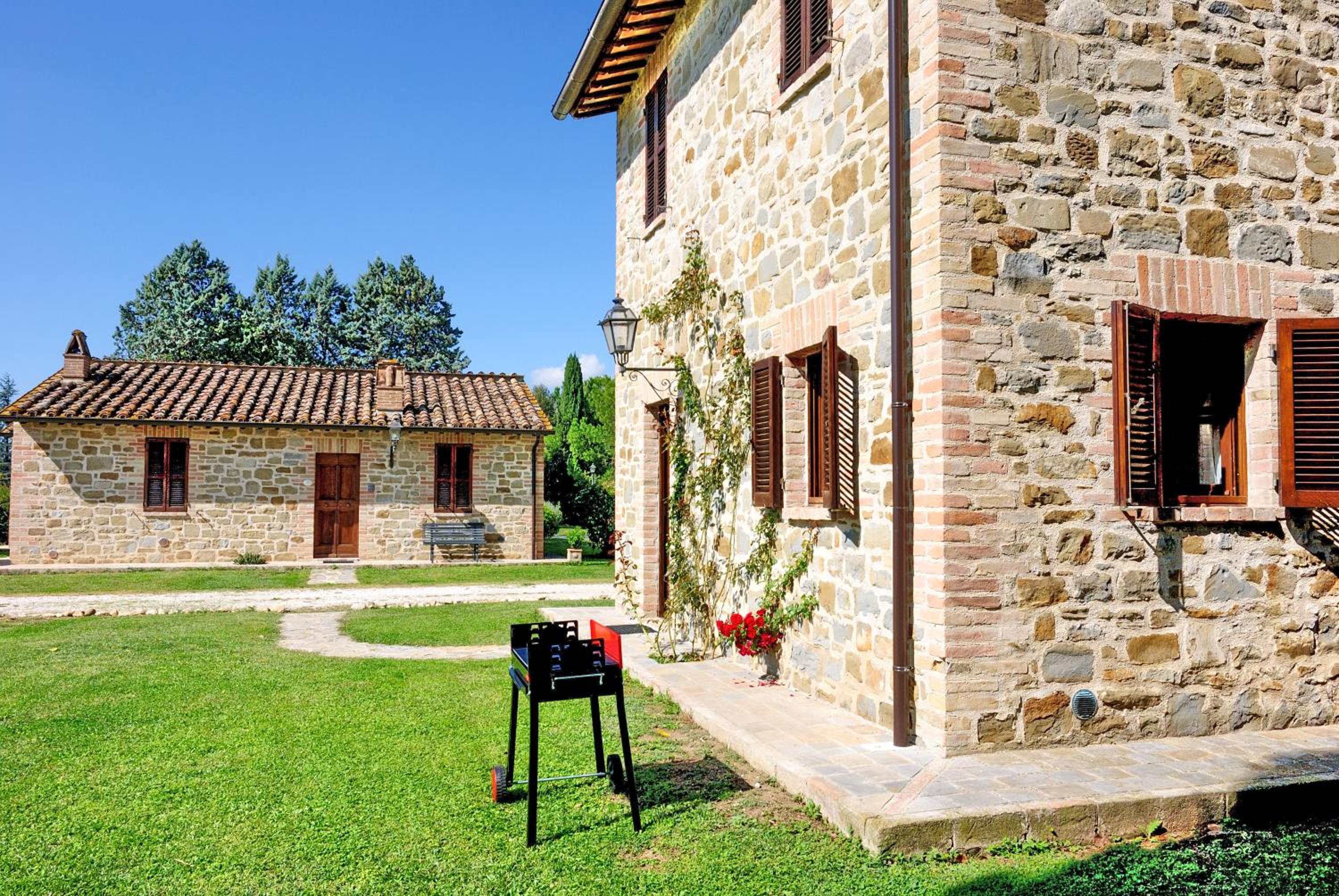 Two-Bedroom House - Photo 13