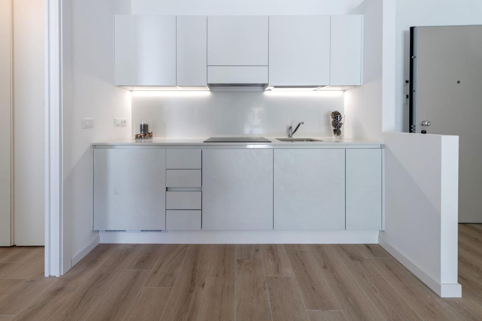 One-Bedroom Apartment - Photo 11
